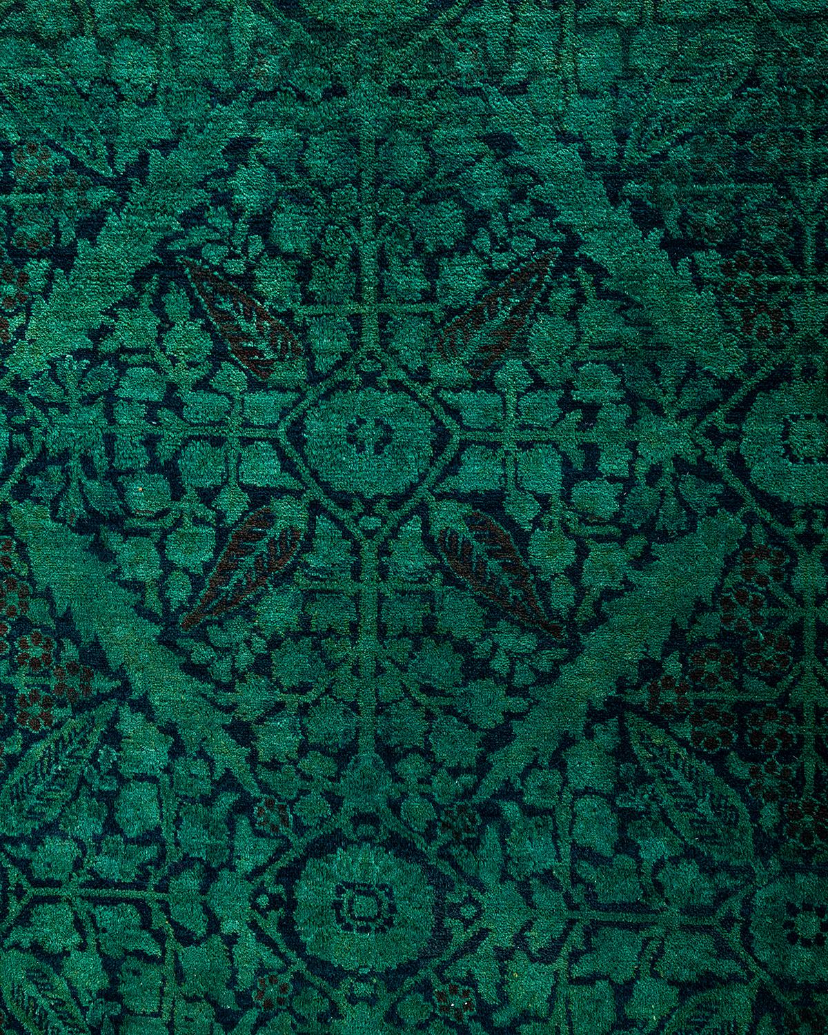 Alfombra de lana teñida a mano contemporánea verde Pakistaní en venta