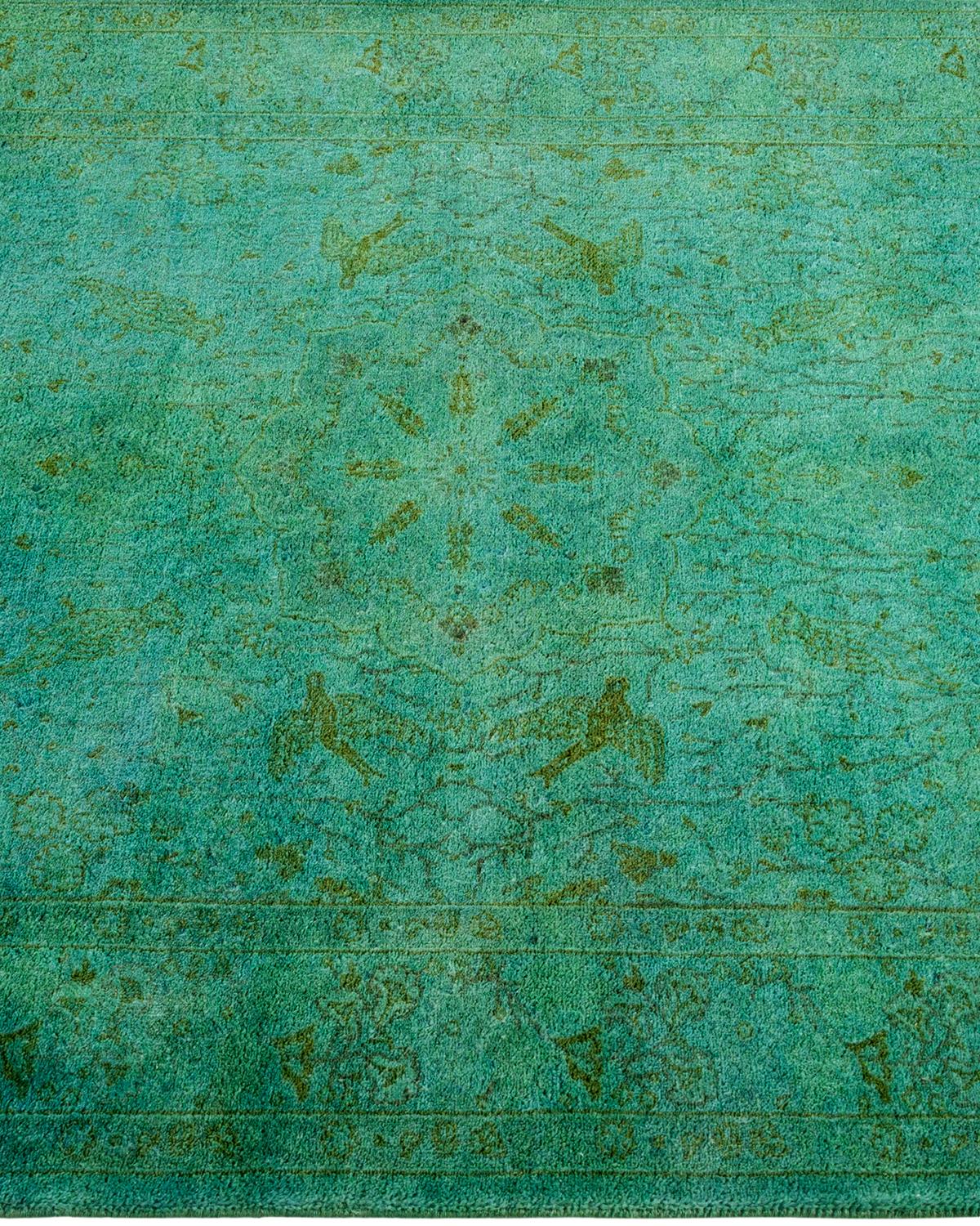 Alfombra de lana teñida a mano contemporánea verde en Nuevo estado para la venta en Norwalk, CT