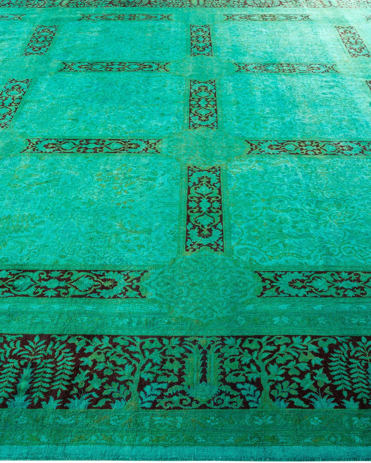 Contemporary Overdyed Hand Knotted Wool Green Area Rug In New Condition For Sale In Norwalk, CT