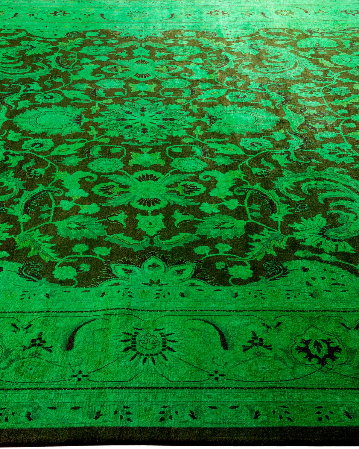 Contemporary Overdyed Hand Knots Rugs (Tappeto di lana verde) In condizioni Nuovo in vendita a Norwalk, CT