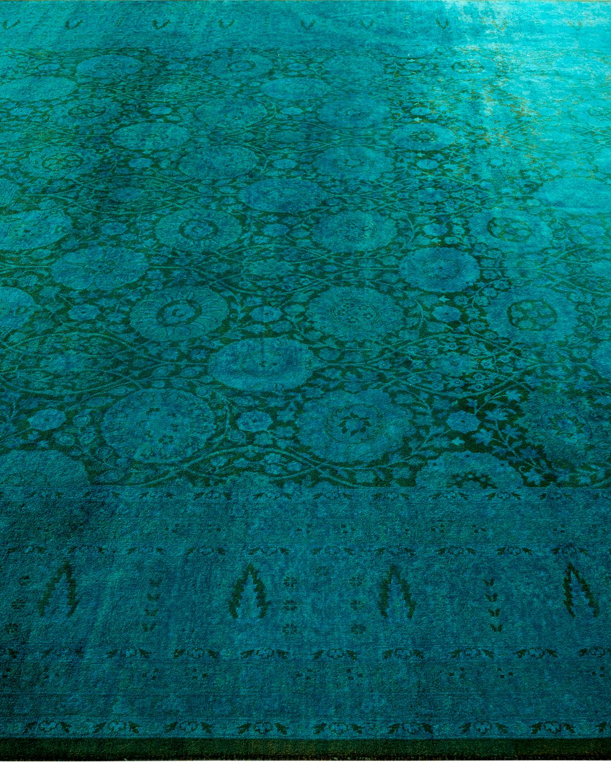 Contemporary Overdyed Hand Knotted Wool Green Area Rug In New Condition For Sale In Norwalk, CT