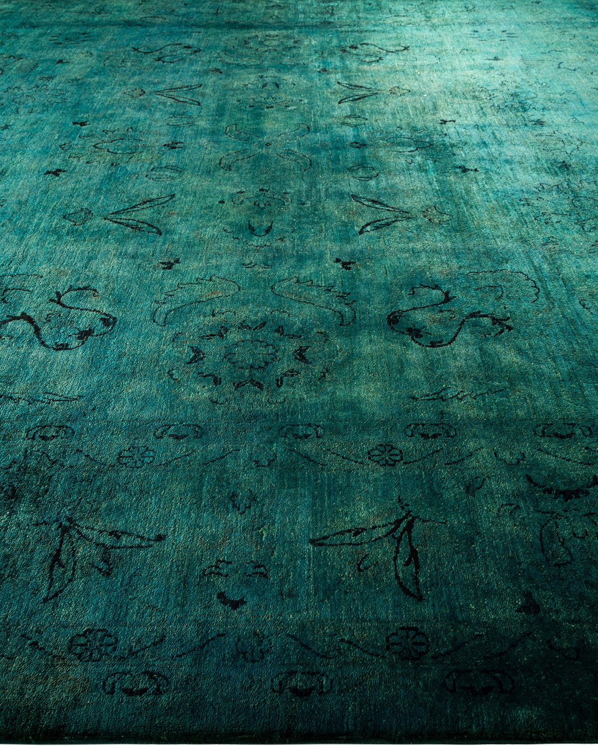 Contemporary Overdyed Hand Knotted Wool Green Area Rug In New Condition For Sale In Norwalk, CT