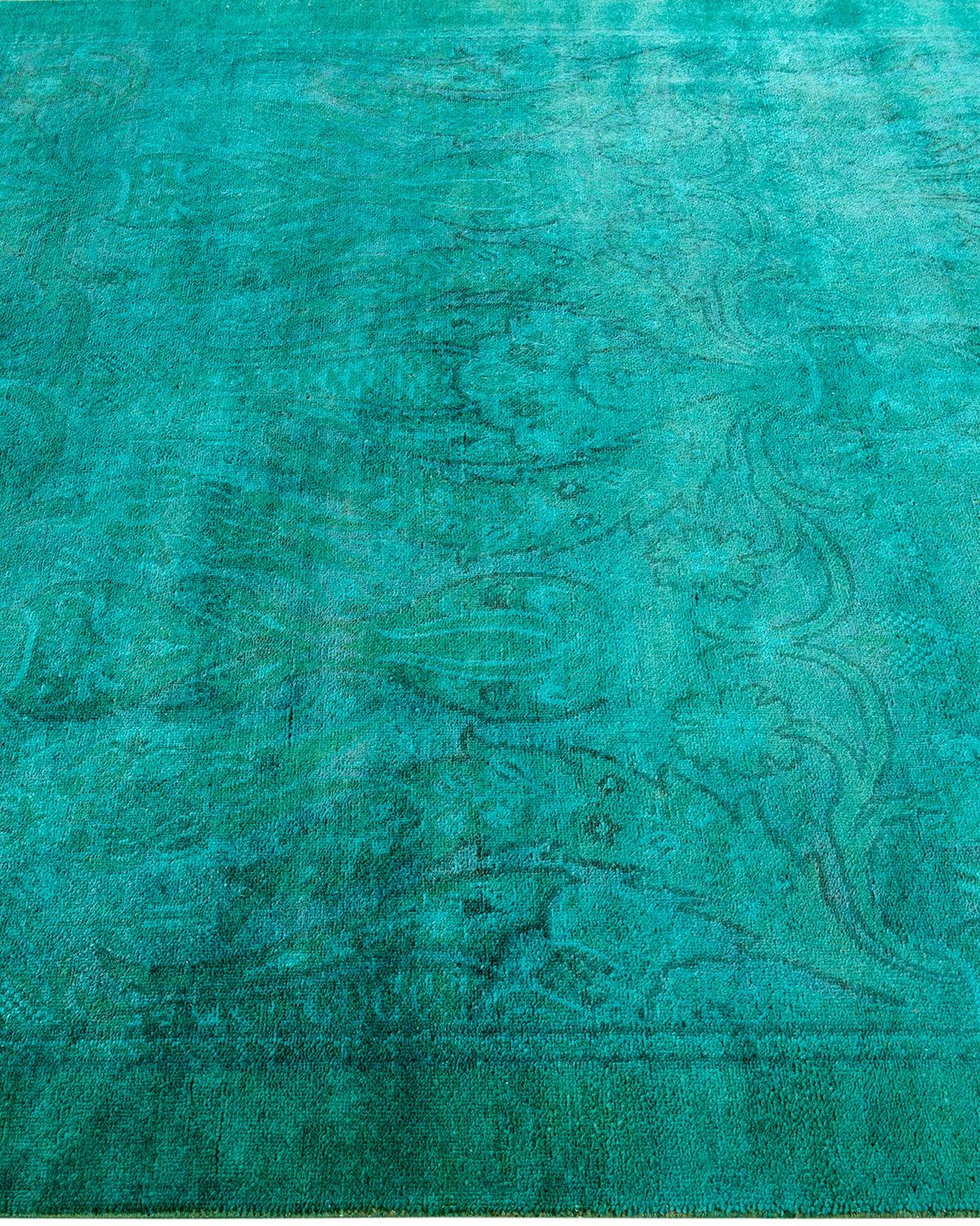 Contemporary Overdyed Hand Knotted Wool Green Area Rug In New Condition For Sale In Norwalk, CT