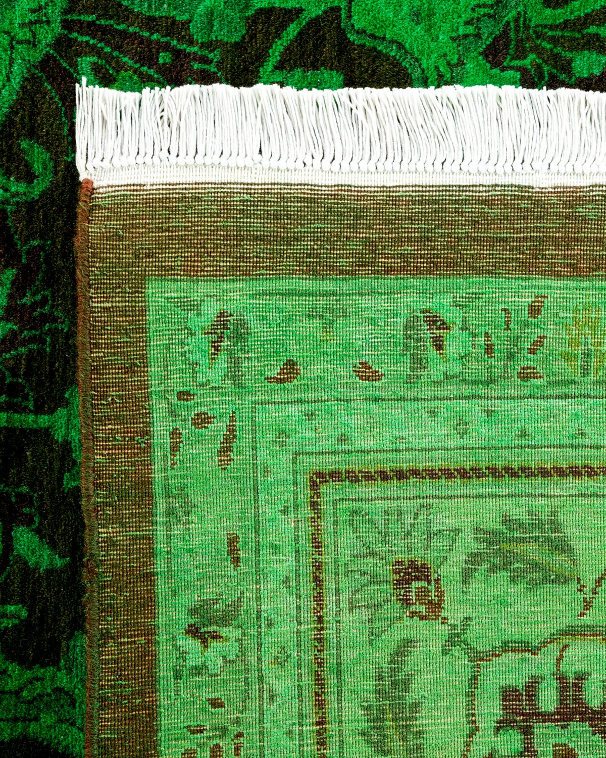 XXI secolo e contemporaneo Contemporary Overdyed Hand Knots Rugs (Tappeto di lana verde) in vendita