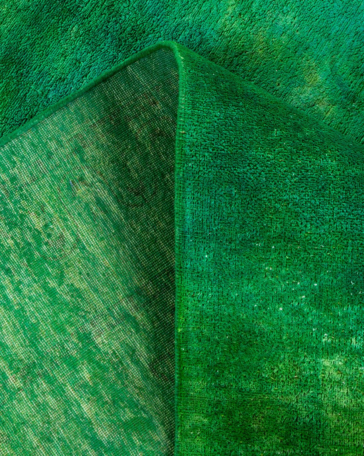 Laine Contemporary Overdyed Hand Knotted Wool Green Area Rug (tapis en laine surteinte nouée à la main)
