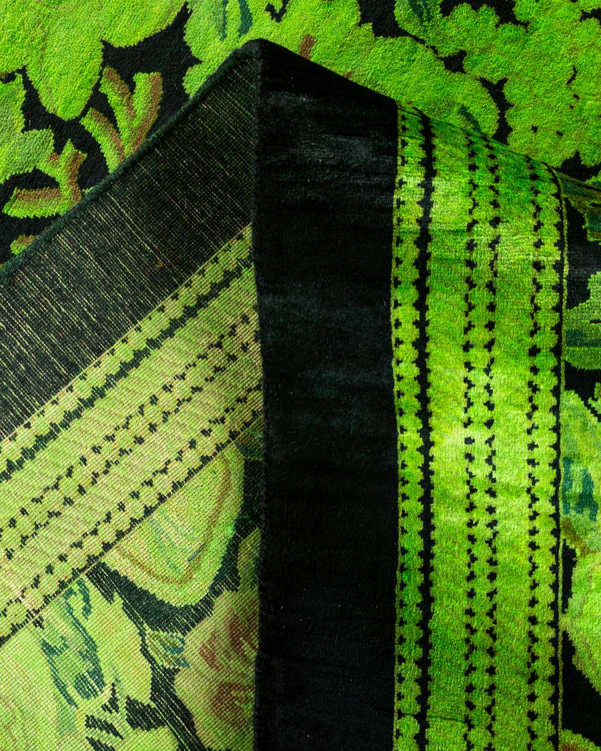 Contemporary Overdyed Handknotted Wool Green Area Rug (Wolle) im Angebot