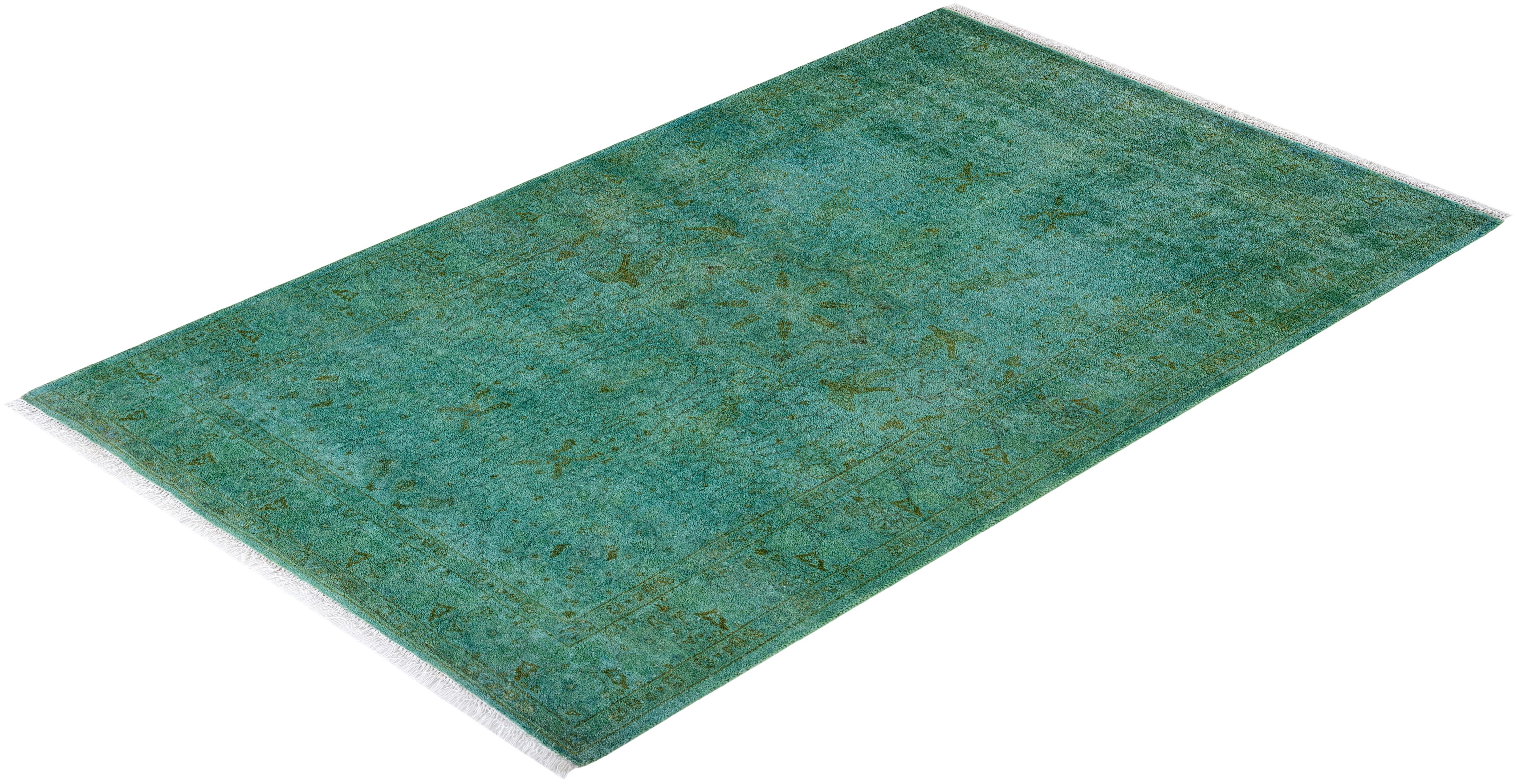 Alfombra de lana teñida a mano contemporánea verde en venta 2