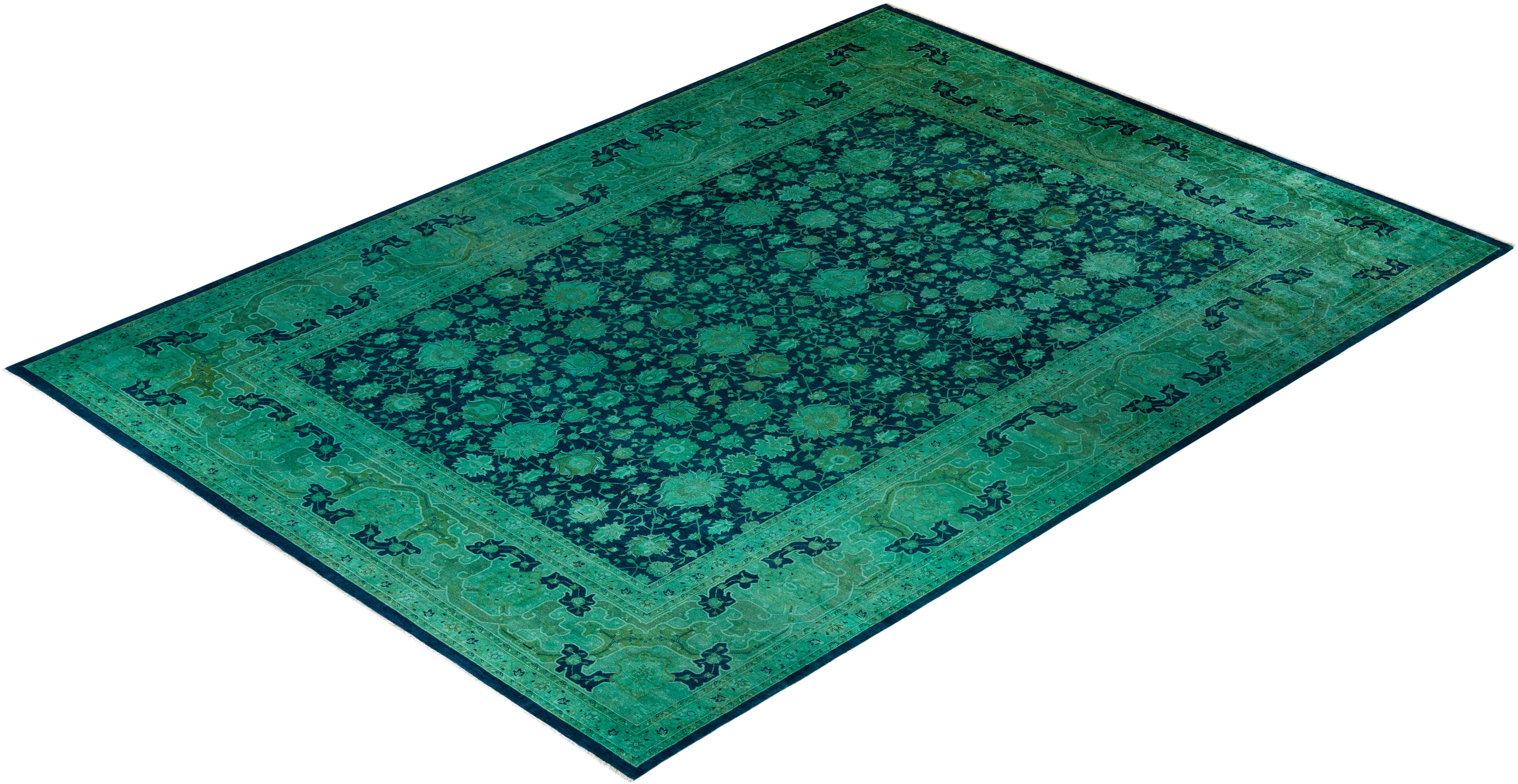 Contemporary Overdyed Hand Knots Rugs (Tappeto di lana verde) in vendita 2