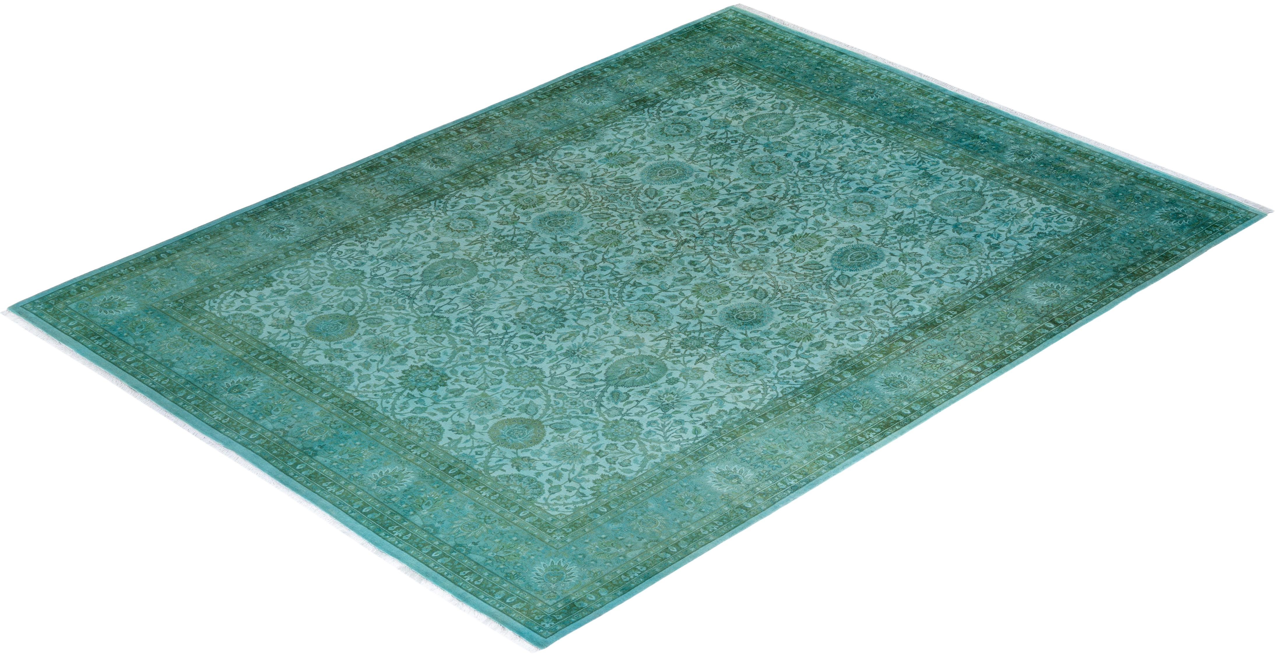 Contemporary Overdyed Hand Knotted Wool Green Area Rug (tapis en laine surteinte nouée à la main) en vente 2