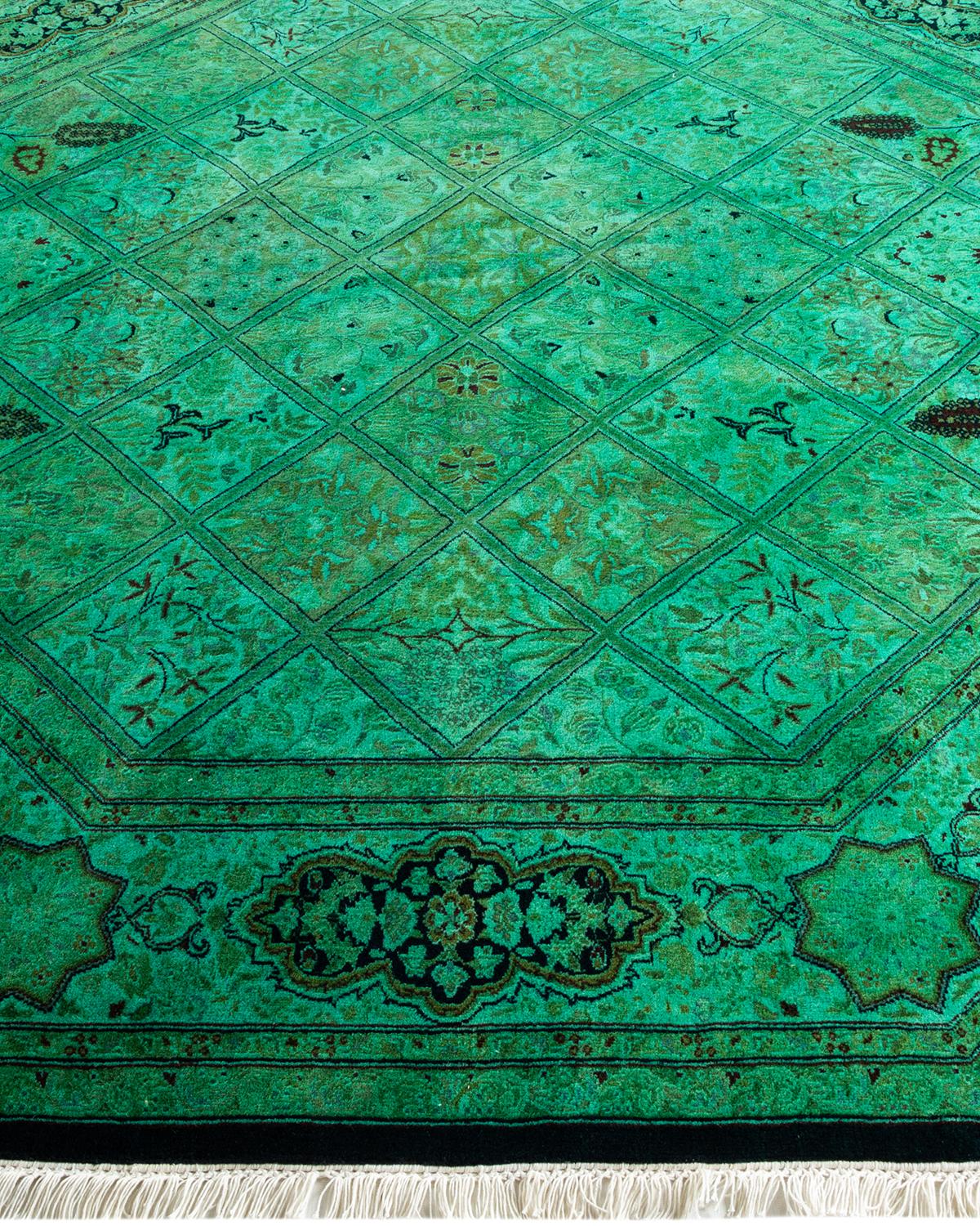 Contemporary Overdyed Hand Knotted Wool Green Octagon Area Rug In New Condition For Sale In Norwalk, CT