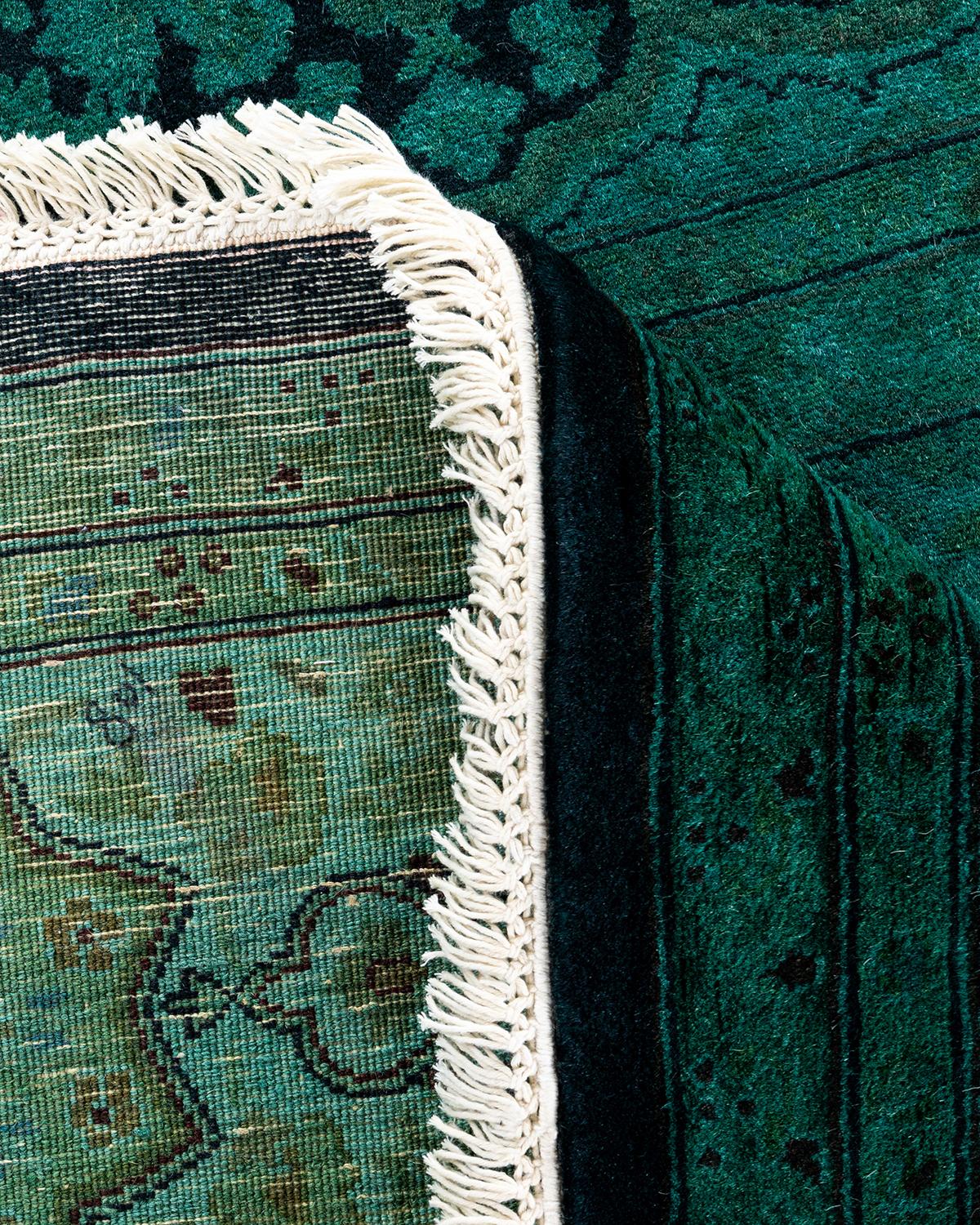 Alfombra Octagonal Contemporánea de Lana Teñida a Mano Verde en venta 1