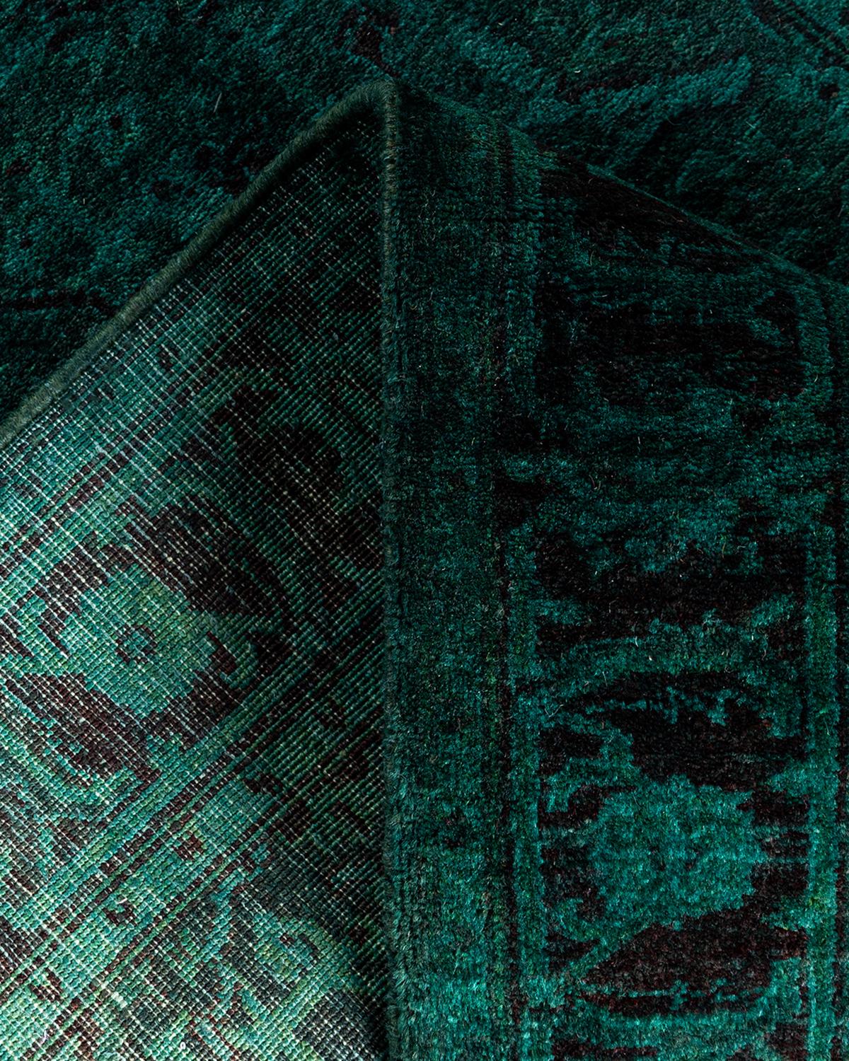Contemporary Overdyed Hand Knotted Wool Green Läufer (Wolle) im Angebot