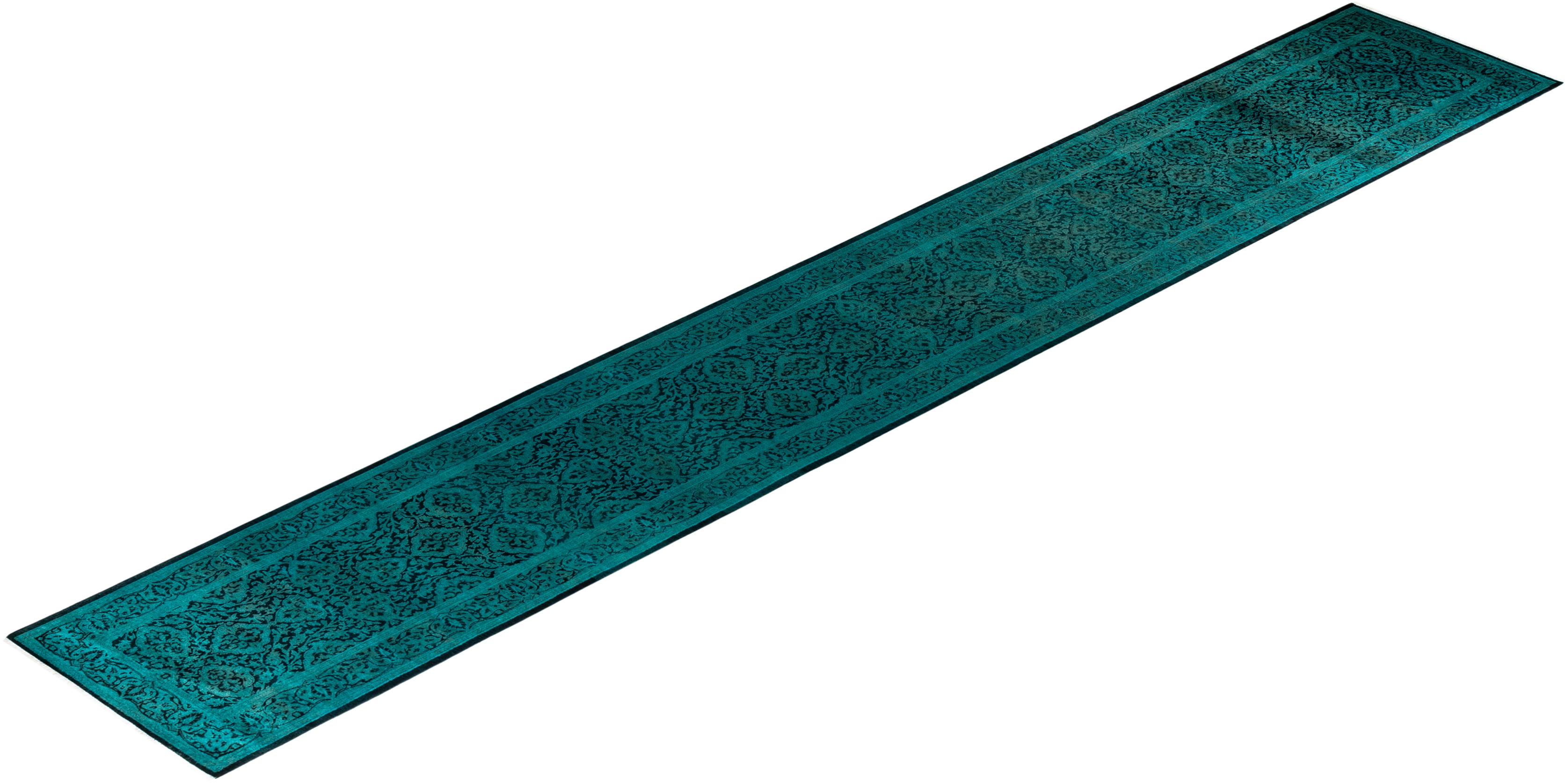 Chemin de table contemporain en laine surteinte nouée à la main, de couleur verte en vente 2