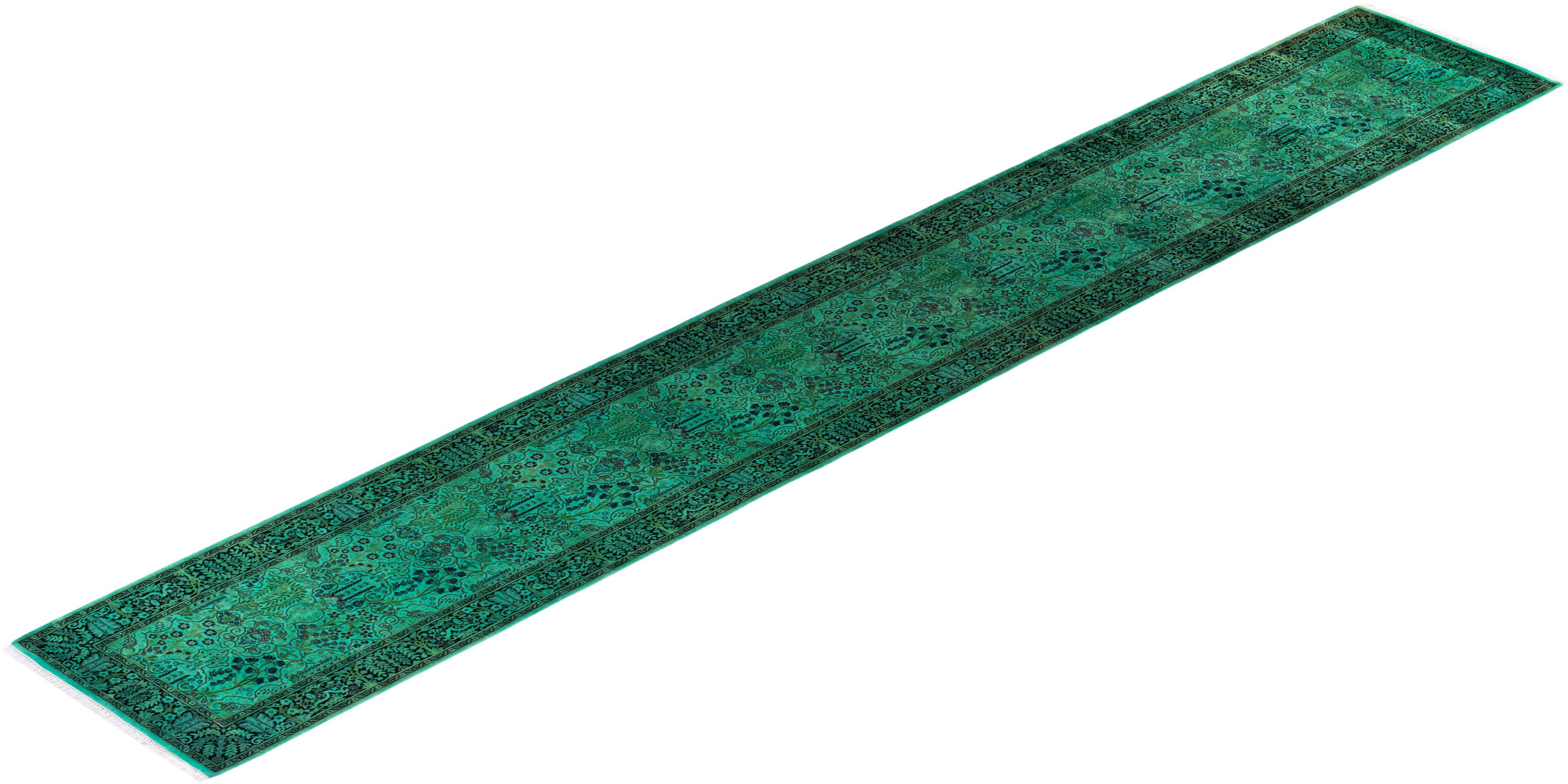 Chemin de table contemporain en laine surteinte nouée à la main, de couleur verte en vente 2