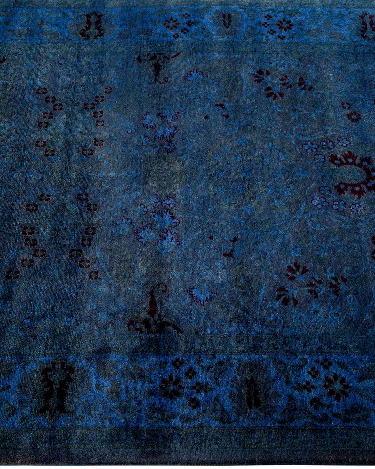 Contemporary Overdyed Hand Knotted Wool Navy Runner im Zustand „Neu“ im Angebot in Norwalk, CT