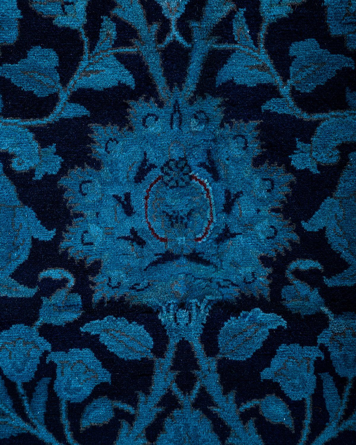 Contemporary Overdyed Hand Knotted Wool Navy Square Area Rug (Pakistanisch) im Angebot