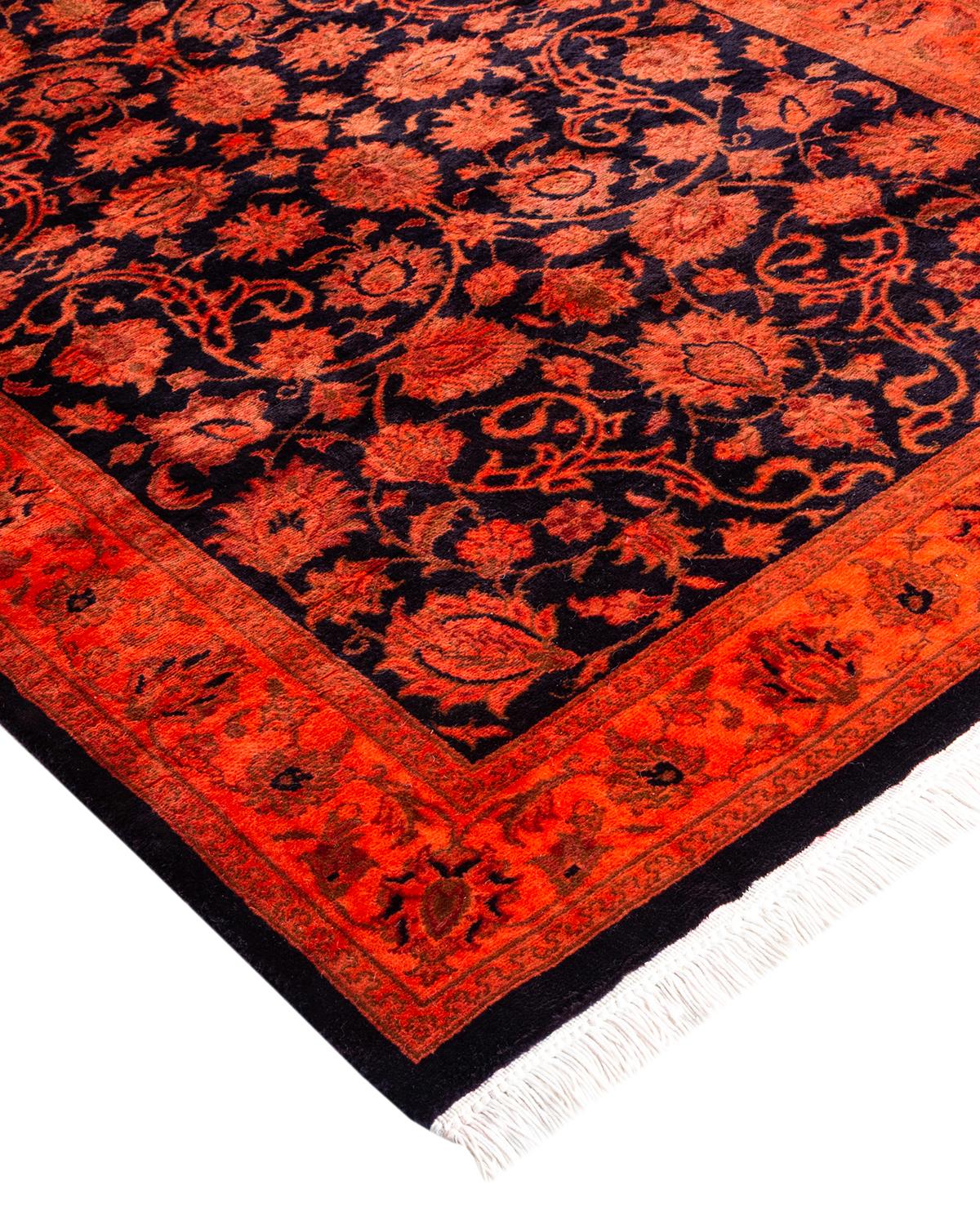 I tappeti Vibrance rappresentano il classico con un tocco di classe: motivi tradizionali sovratinti con colori brillanti. Ogni tappeto annodato a mano viene lavato con una tintura botanica naturale al 100% che rivela le sfumature nascoste nei