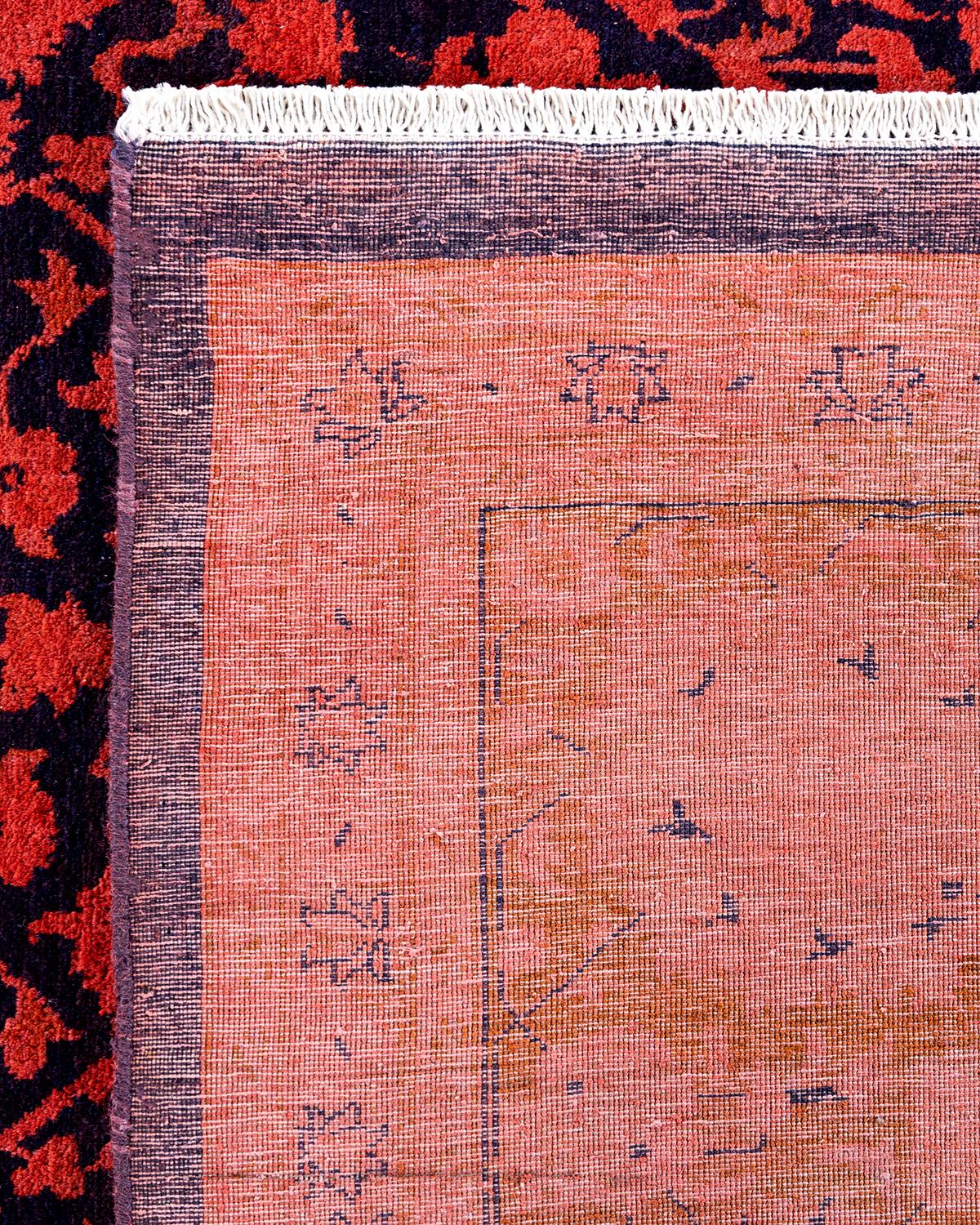 Contemporary Overdyed Hand Knotted Wool Orange Area Rug (21. Jahrhundert und zeitgenössisch) im Angebot