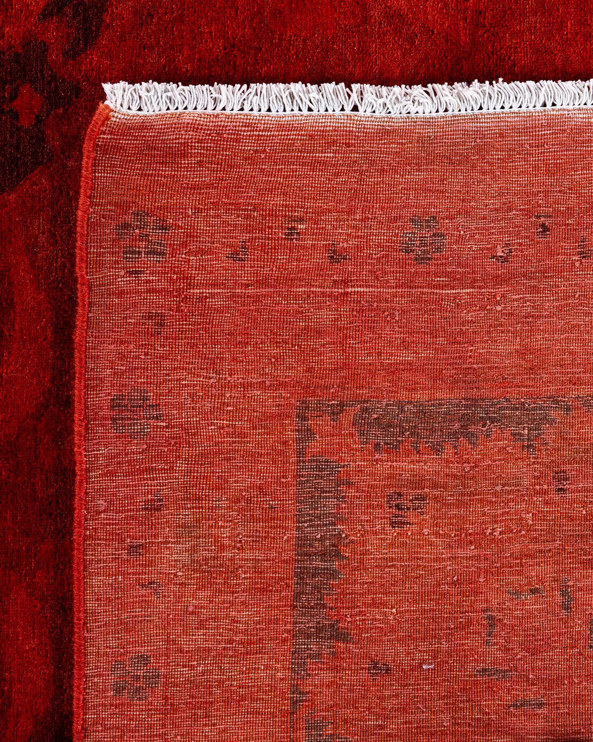 Contemporary Overdyed Hand Knotted Wool Orange Area Rug (21. Jahrhundert und zeitgenössisch) im Angebot