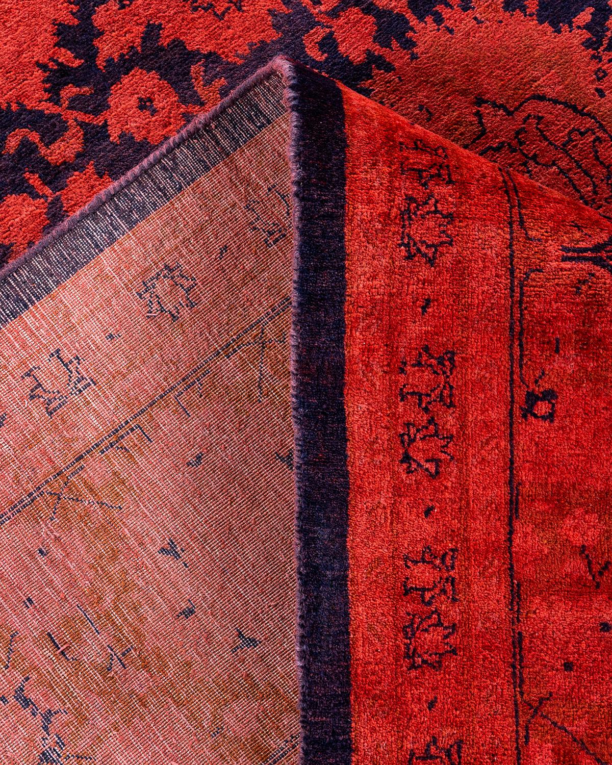 Contemporary Overdyed Hand Knotted Wool Orange Area Rug (Wolle) im Angebot