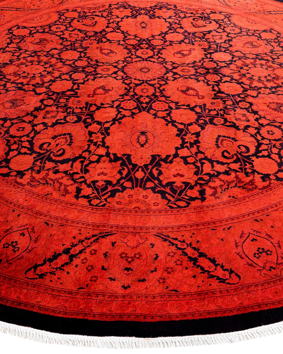 Contemporary Overdyed Hand Knotted Wool Orange Octagon Area Rug In New Condition For Sale In Norwalk, CT