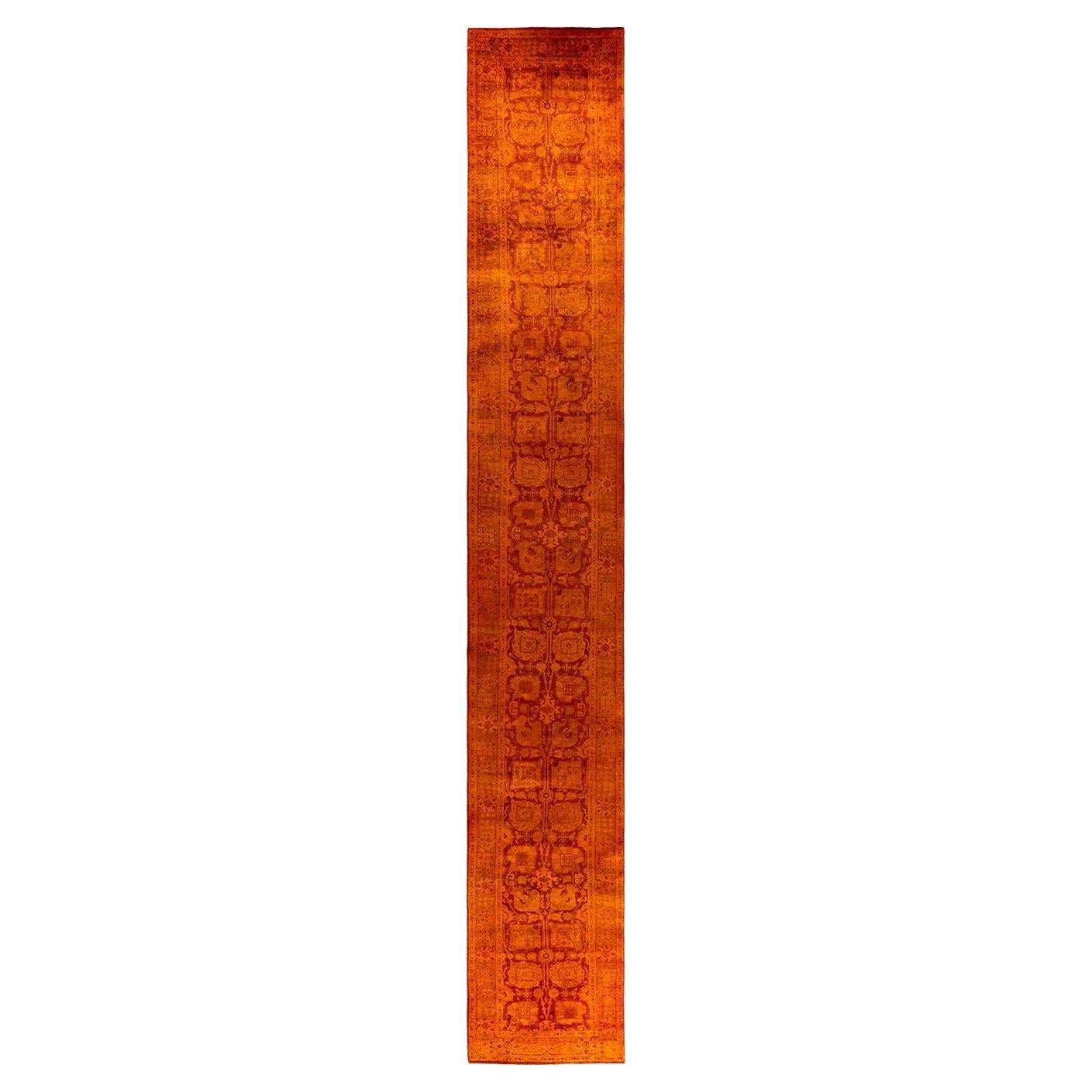 Contemporary Runner Arancione in lana sovratinta annodata a mano 2' 6" x 17' 7"