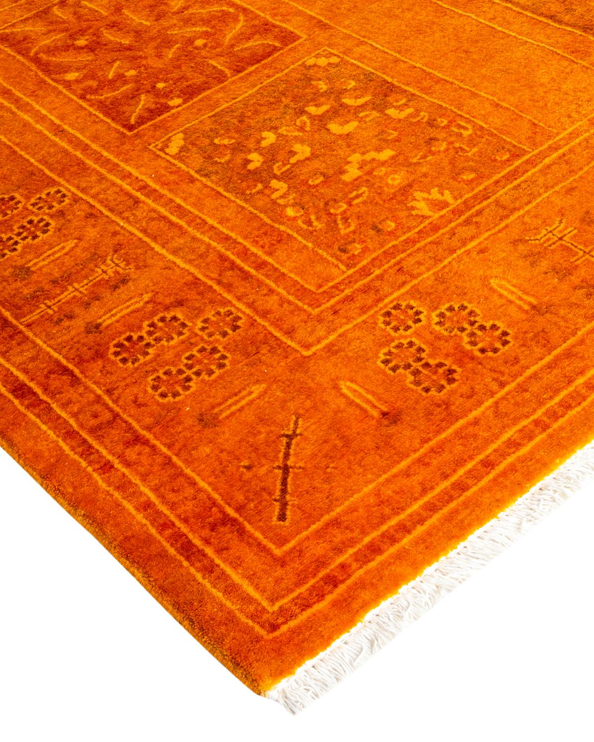 Vibrance-Teppiche sind der Inbegriff von Klassik mit Pfiff: traditionelle Muster in leuchtenden Farben gefärbt. Jeder handgeknüpfte Teppich wird mit einem 100% natürlichen botanischen Farbstoff gewaschen, der verborgene Nuancen in den Mustern