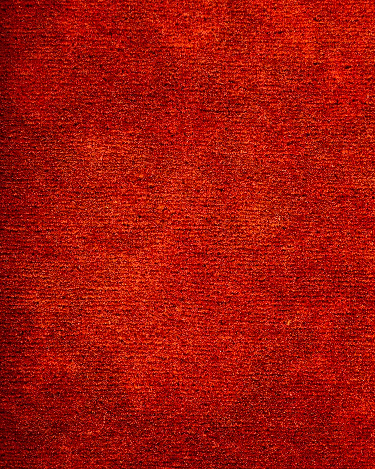 Pakistanais Chemin de table contemporain en laine surteinte nouée à la main orange en vente