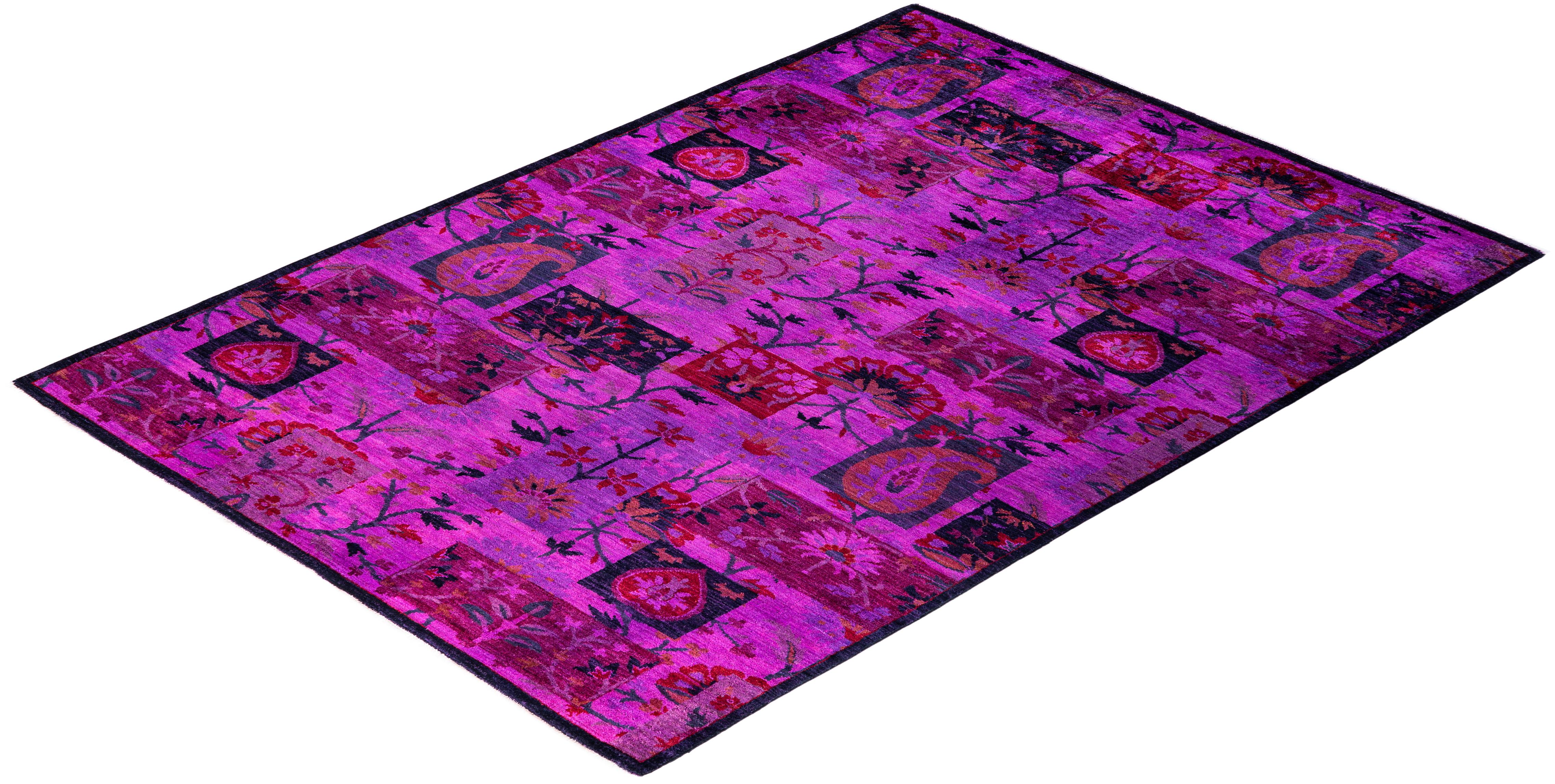 Contemporary Overdyed Hand Knots Rugs (Tappeto di lana rosa) 5' 3