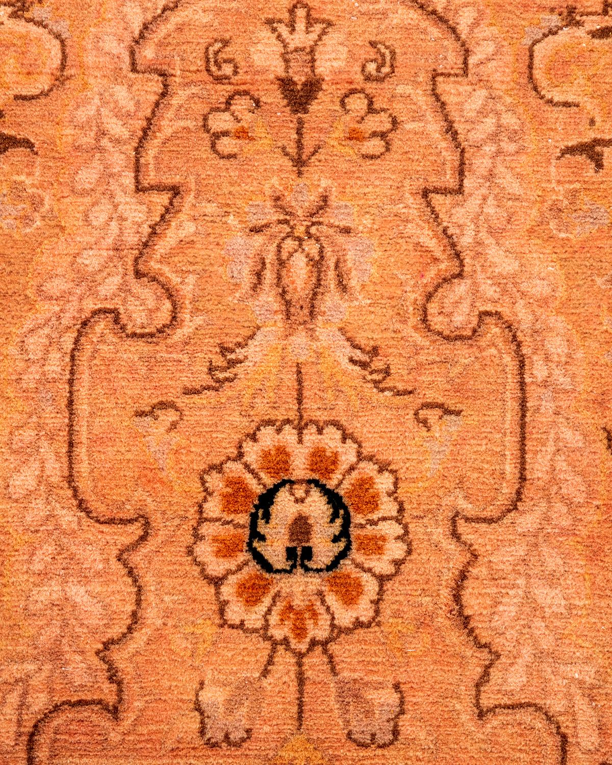 Contemporary Overdyed Hand Knotted Wool Pink Area Rug (Pakistanisch) im Angebot