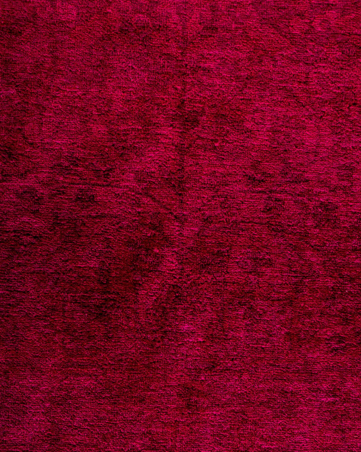 Contemporary Overdyed Hand Knotted Wool Pink Area Rug (Pakistanisch) im Angebot