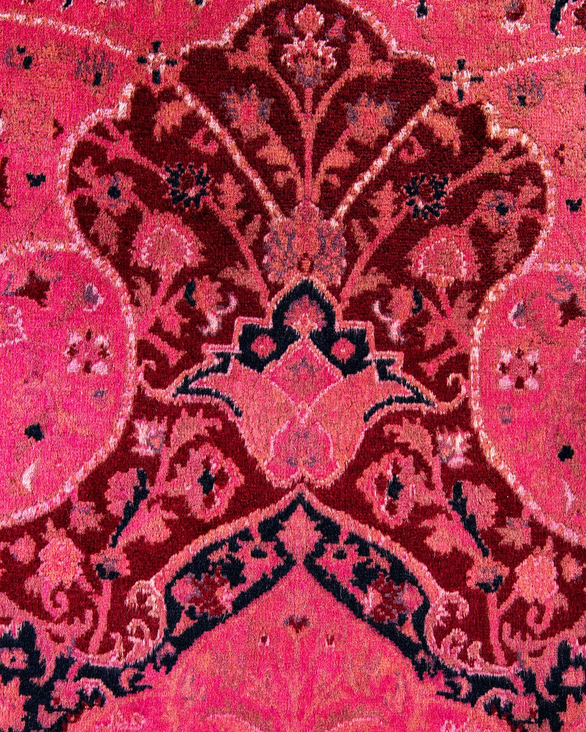 Pakistanais Tapis Contemporary en laine surteinte nouée à la main rose en vente
