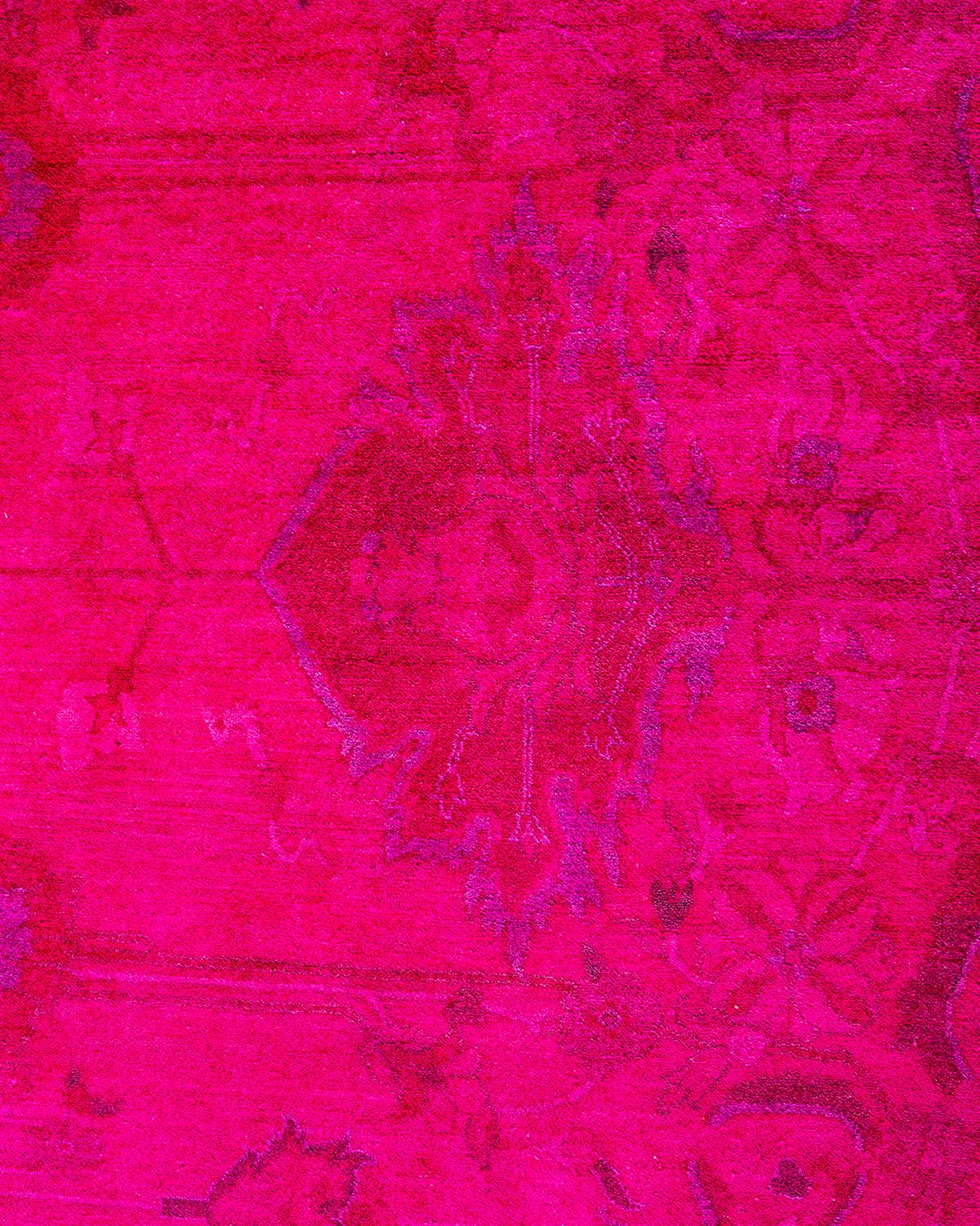 Alfombra de lana teñida a mano contemporánea rosa Pakistaní en venta
