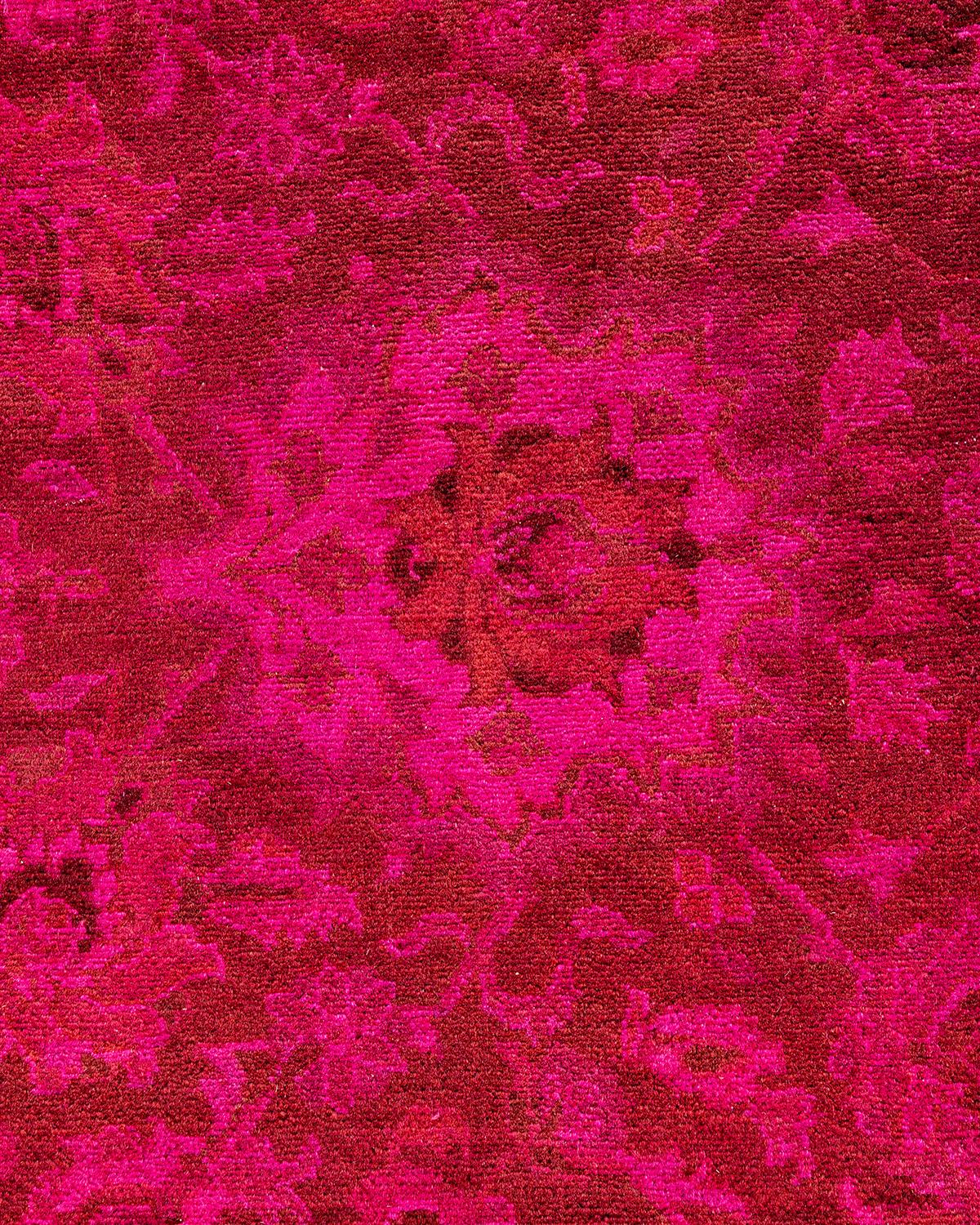 Pakistanais Tapis Contemporary en laine surteinte nouée à la main rose en vente
