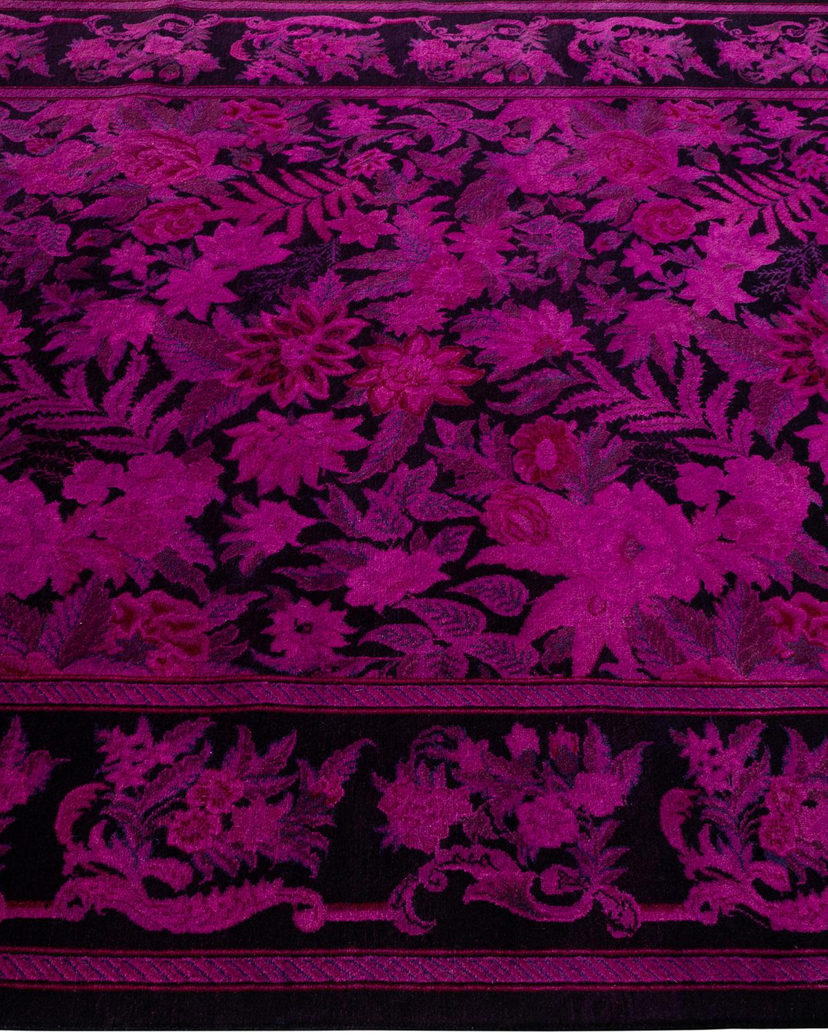 Tapis Contemporary en laine surteinte nouée à la main rose Neuf - En vente à Norwalk, CT