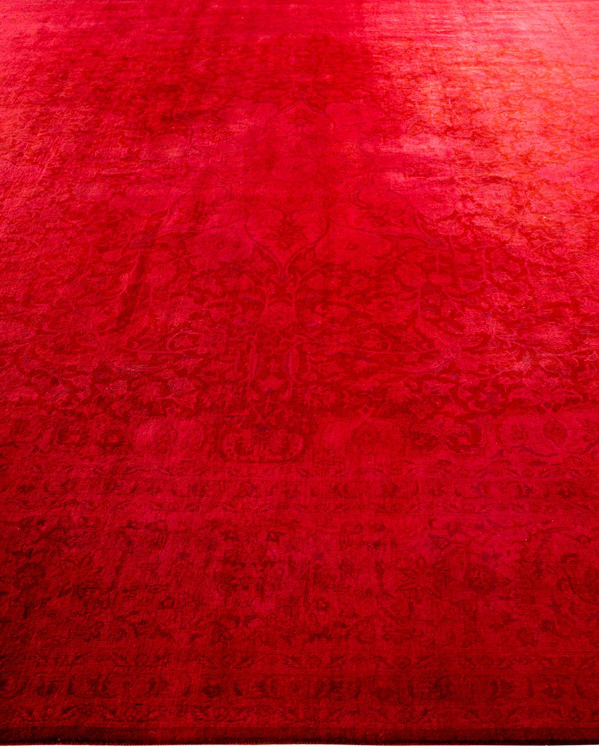 Contemporary Overdyed Hand Knotted Wool Pink Area Rug In New Condition For Sale In Norwalk, CT