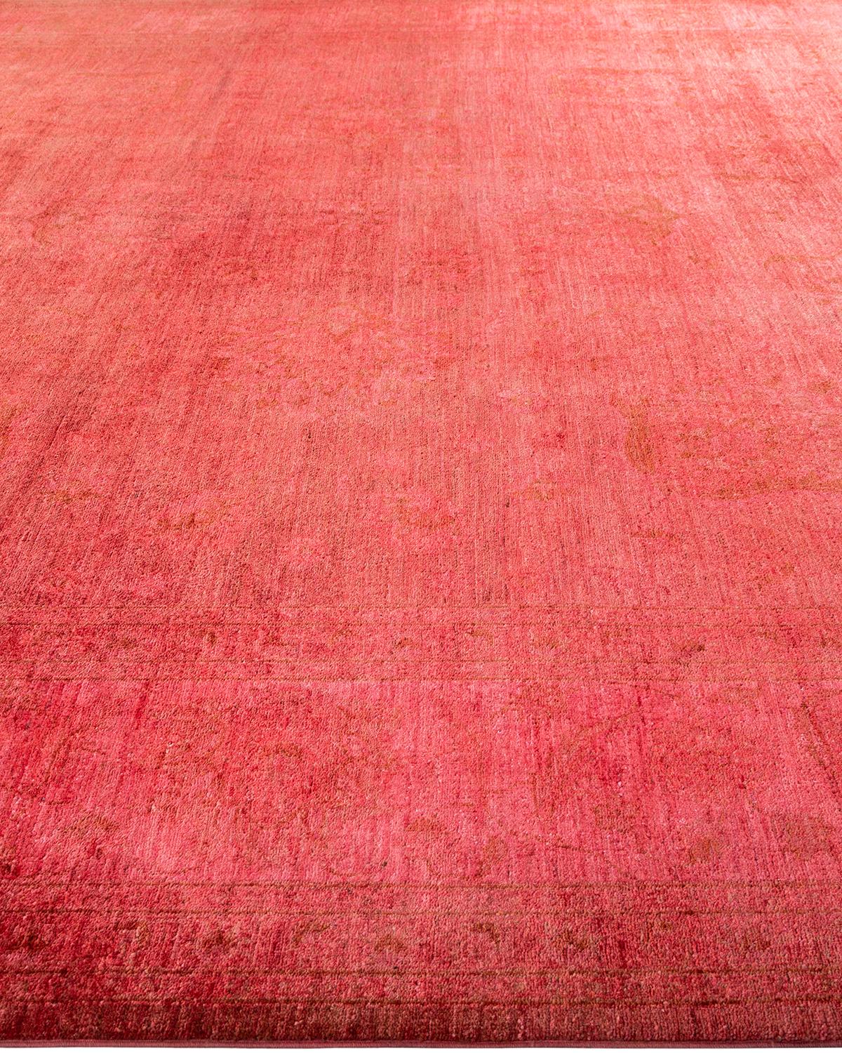 Contemporary Overdyed Hand Knotted Wool Pink Area Rug In New Condition For Sale In Norwalk, CT