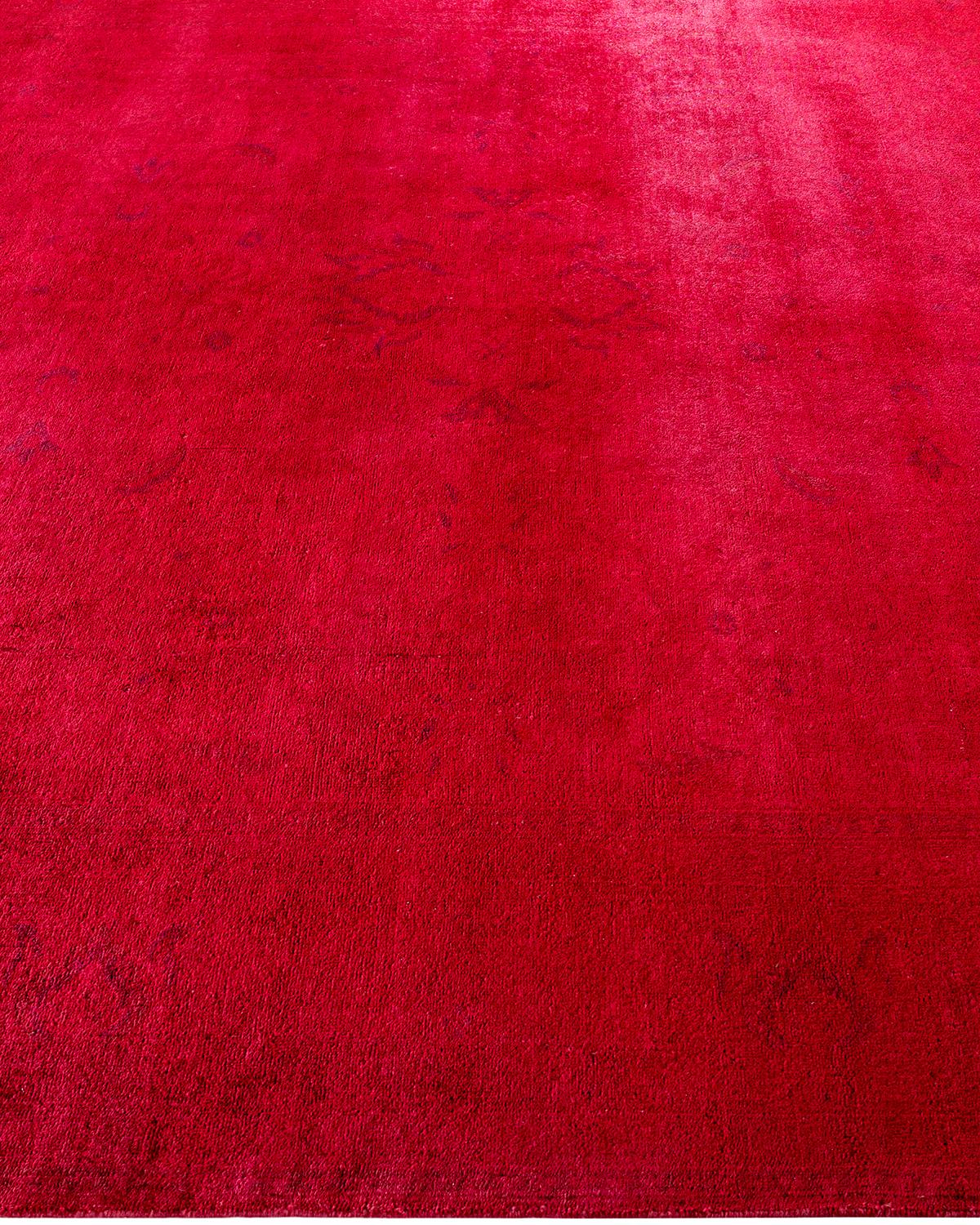 Contemporary Overdyed Hand Knotted Wool Pink Area Rug im Zustand „Neu“ im Angebot in Norwalk, CT