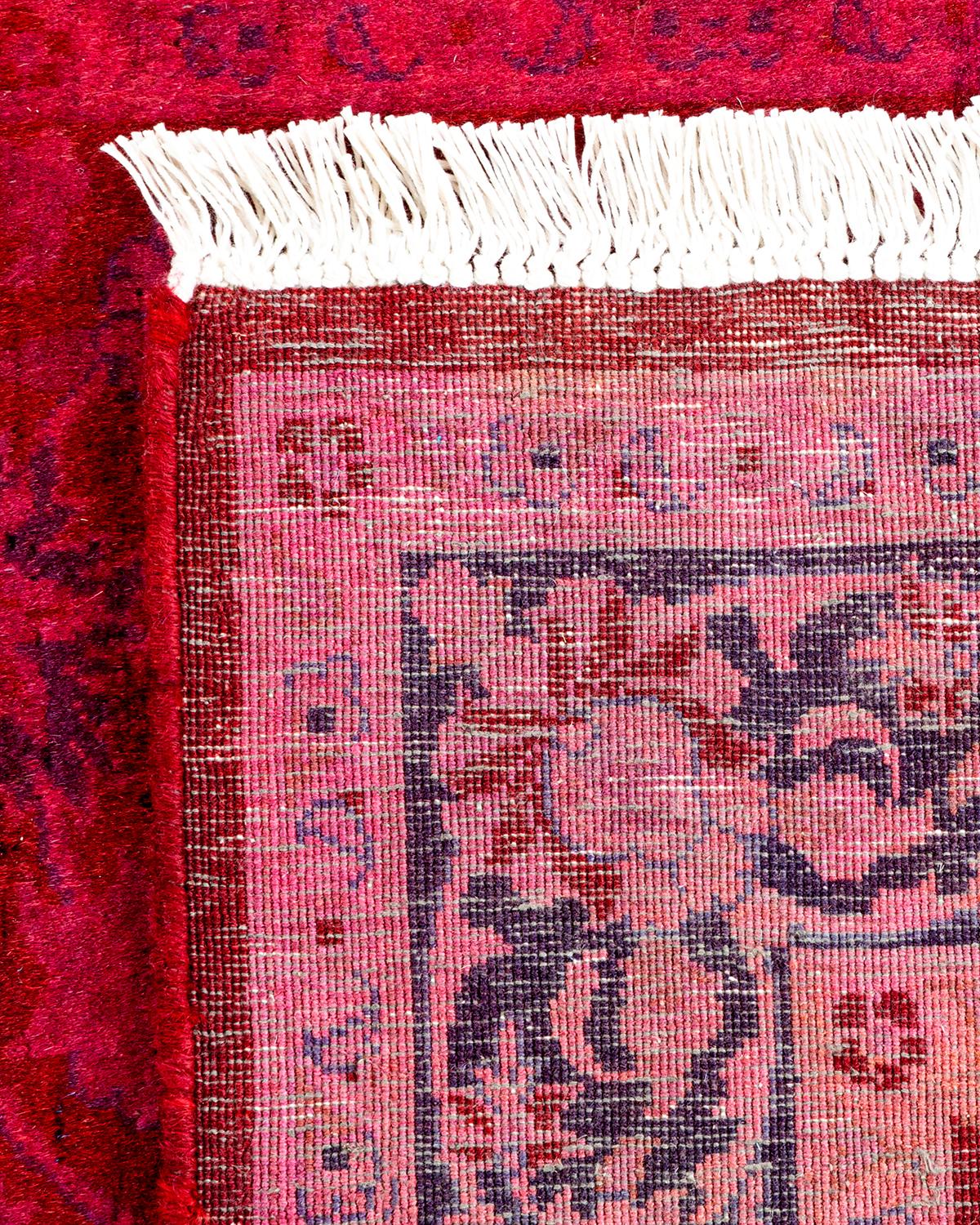 XXIe siècle et contemporain Tapis Contemporary en laine surteinte nouée à la main rose en vente
