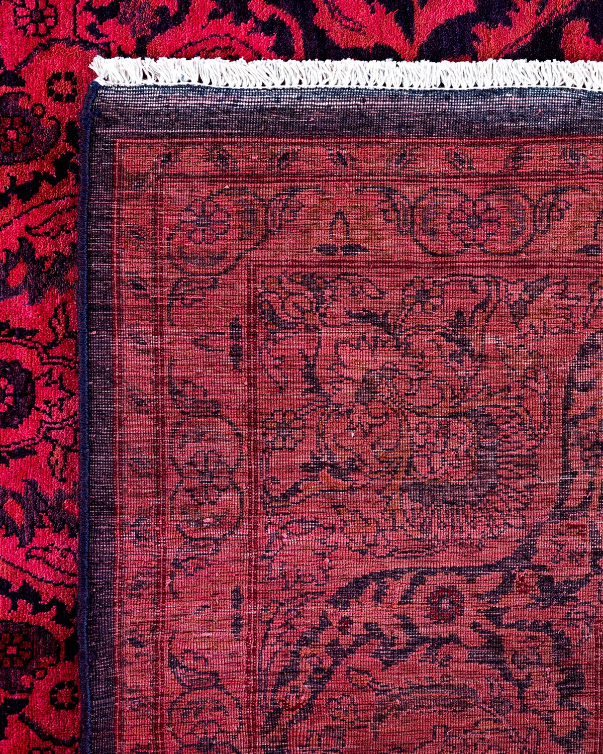 XXIe siècle et contemporain Tapis Contemporary en laine surteinte nouée à la main rose en vente