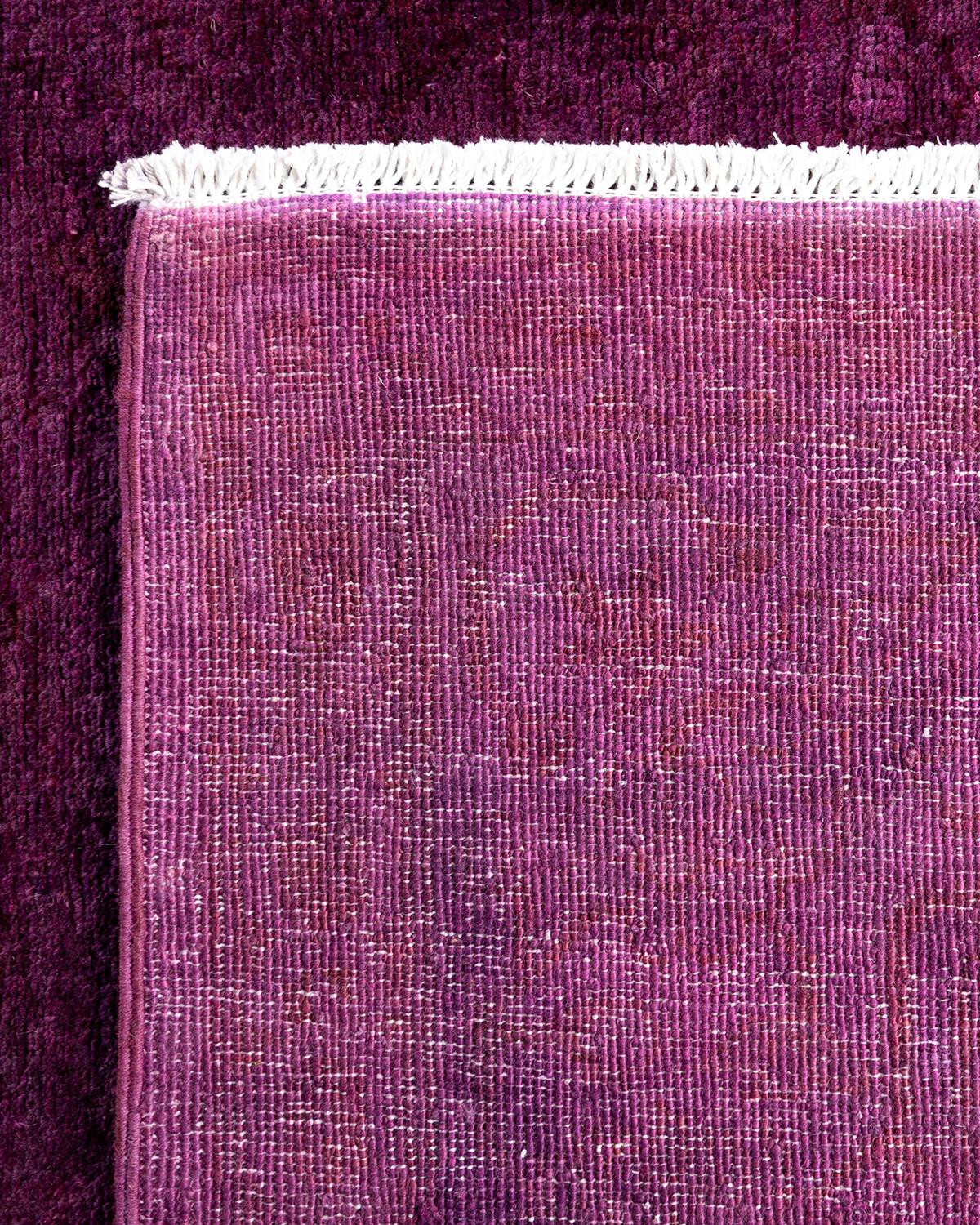 XXIe siècle et contemporain Tapis Contemporary en laine surteinte nouée à la main rose en vente