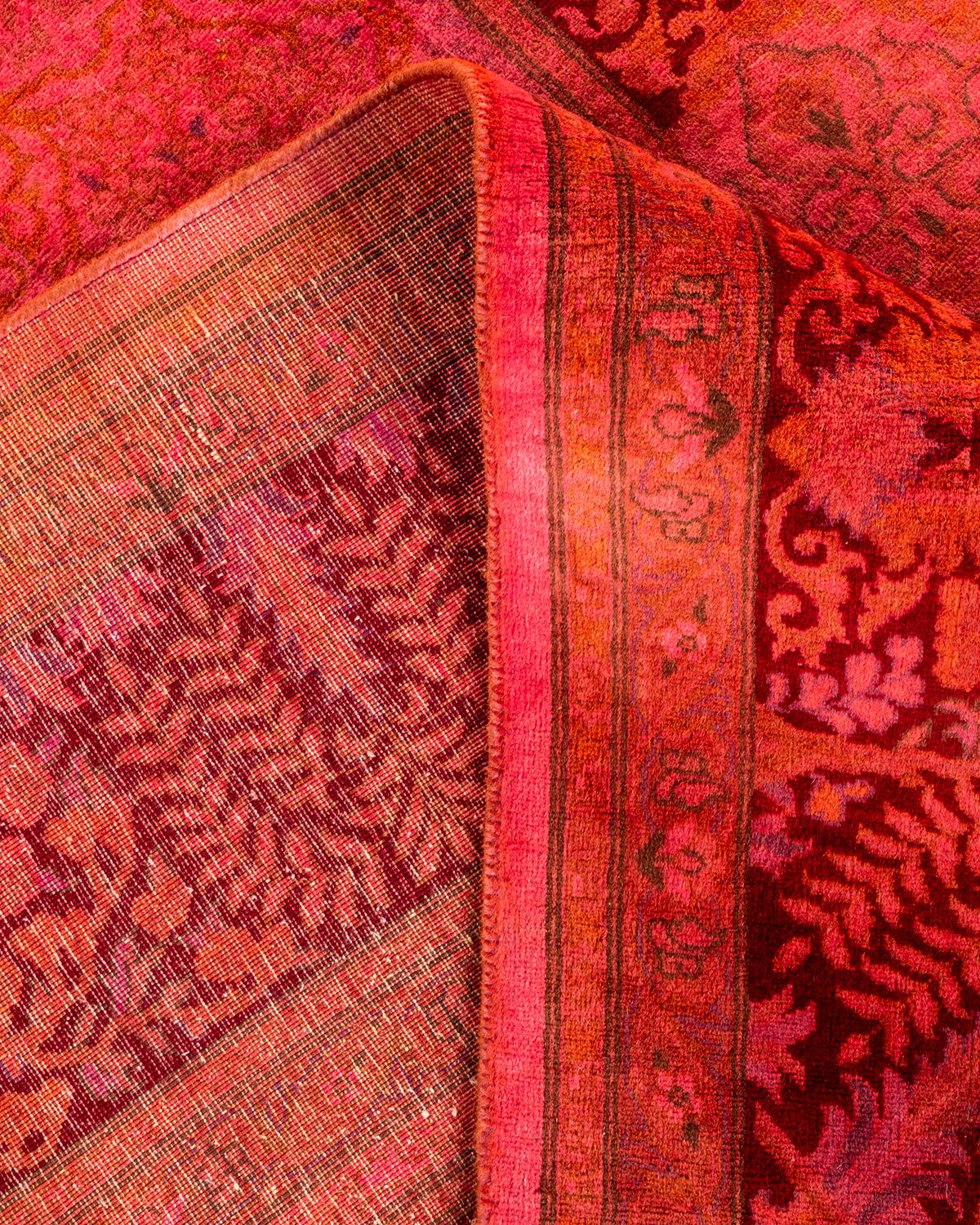 Contemporary Overdyed Hand Knotted Wool Pink Area Rug (Wolle) im Angebot