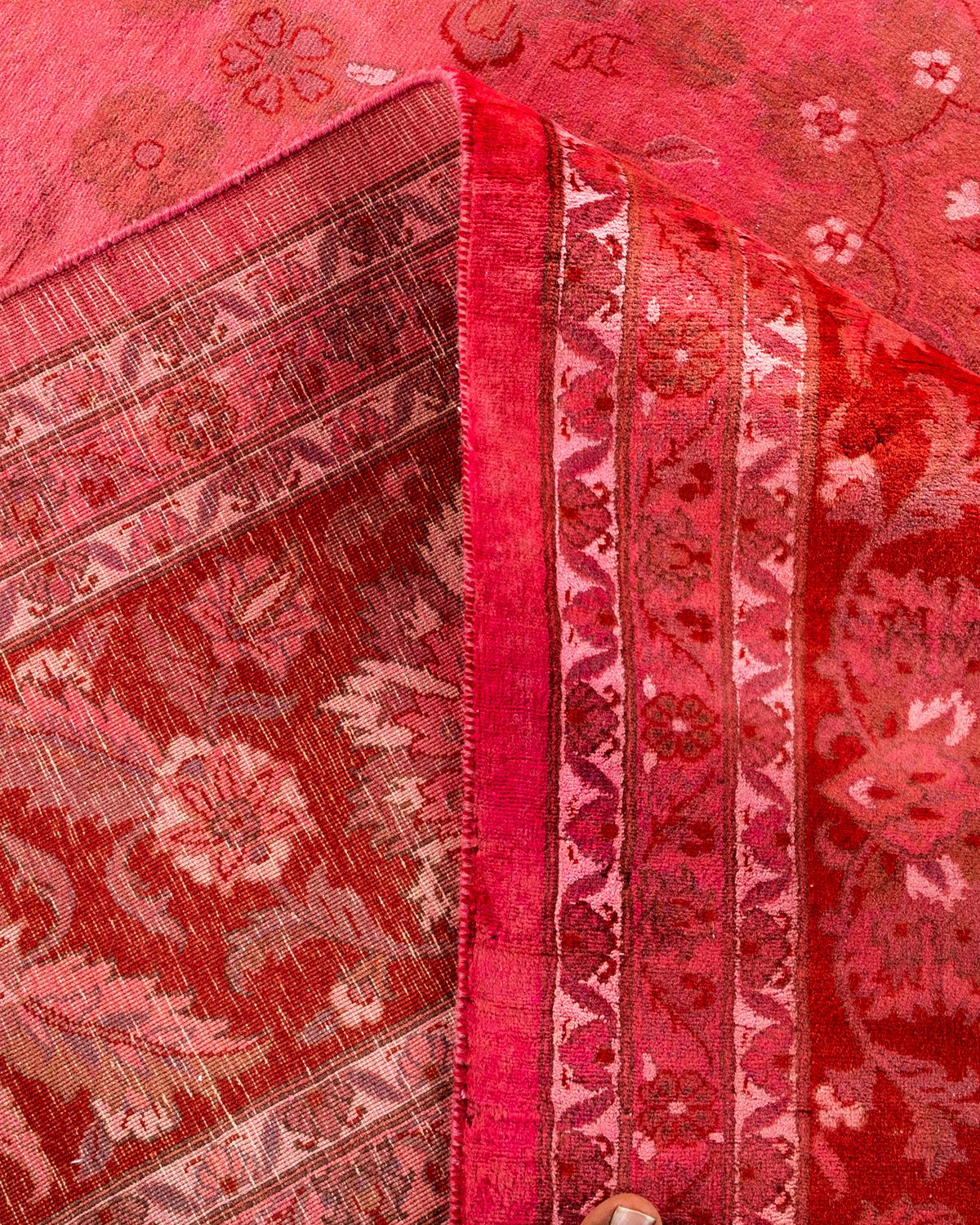 Lana Contemporary Overdyed Hand Knotted Wool Pink Area Rugs (Tappeto rosa in lana) in vendita
