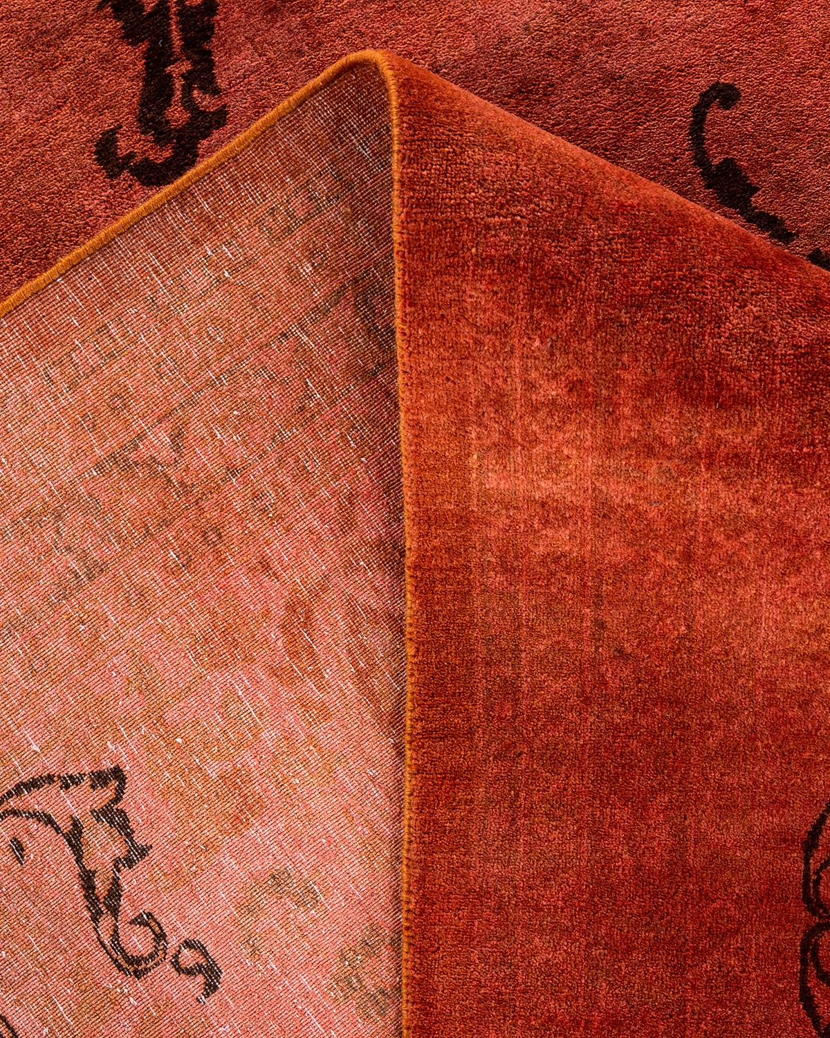 Lana Contemporary Overdyed Hand Knotted Wool Pink Area Rugs (Tappeto rosa in lana) in vendita