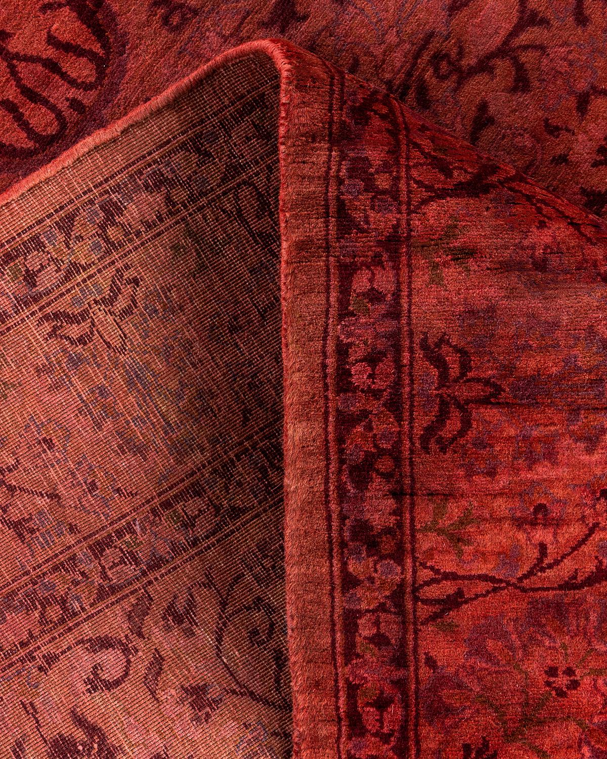 Contemporary Overdyed Hand Knotted Wool Pink Area Rug (Wolle) im Angebot