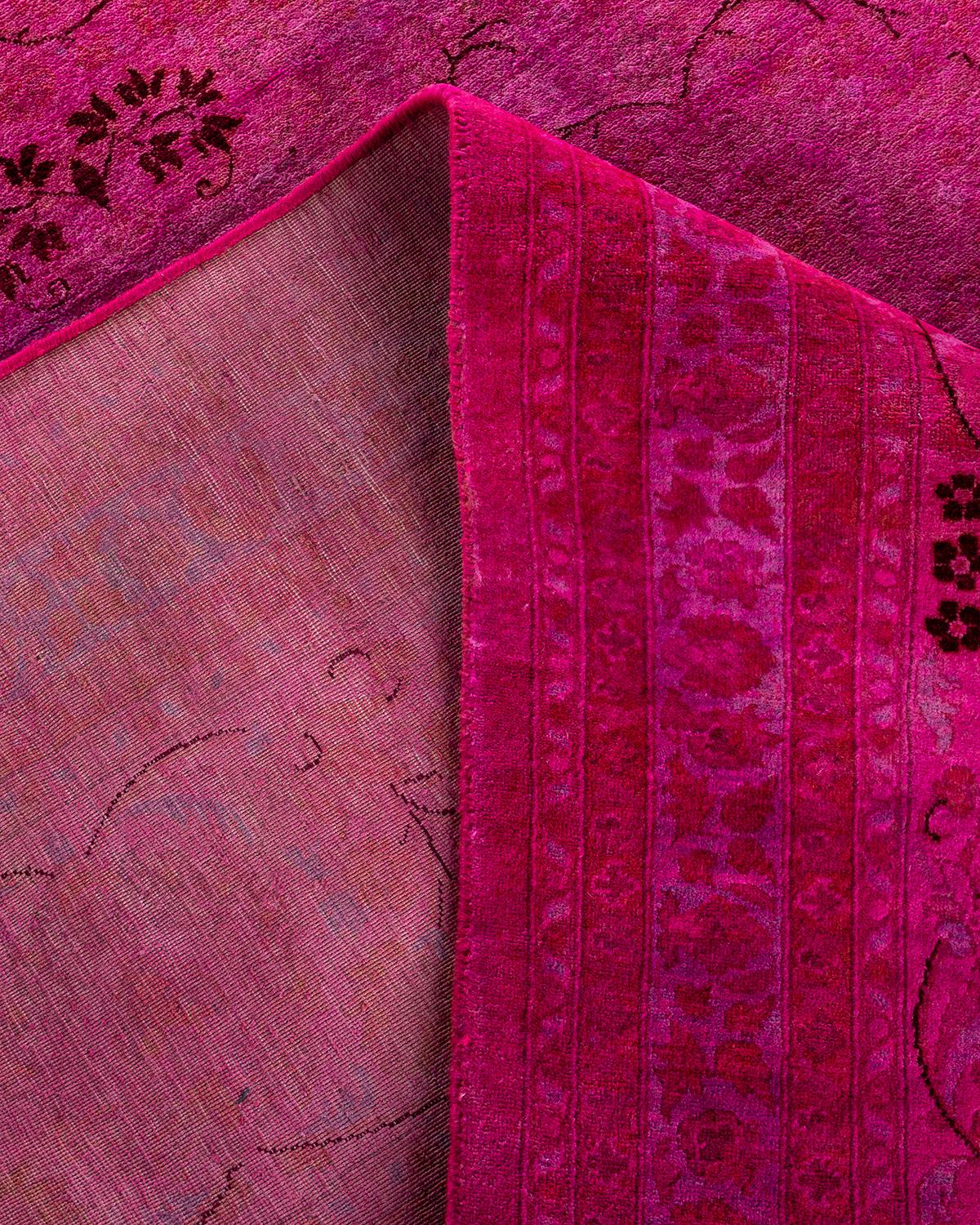 Lana Contemporary Overdyed Hand Knotted Wool Pink Area Rugs (Tappeto rosa in lana) in vendita