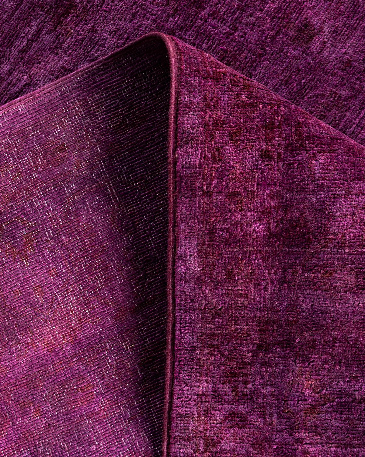 Laine Tapis Contemporary en laine surteinte nouée à la main rose en vente