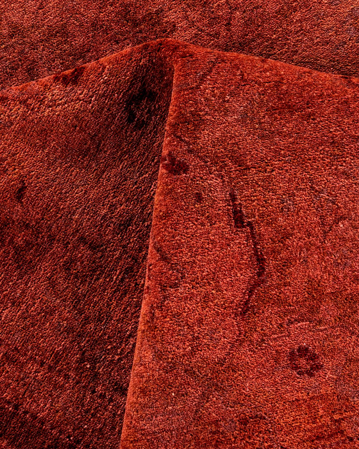 Contemporary Overdyed Hand Knotted Wool Pink Area Rugs (Tappeto rosa in lana) in vendita 1