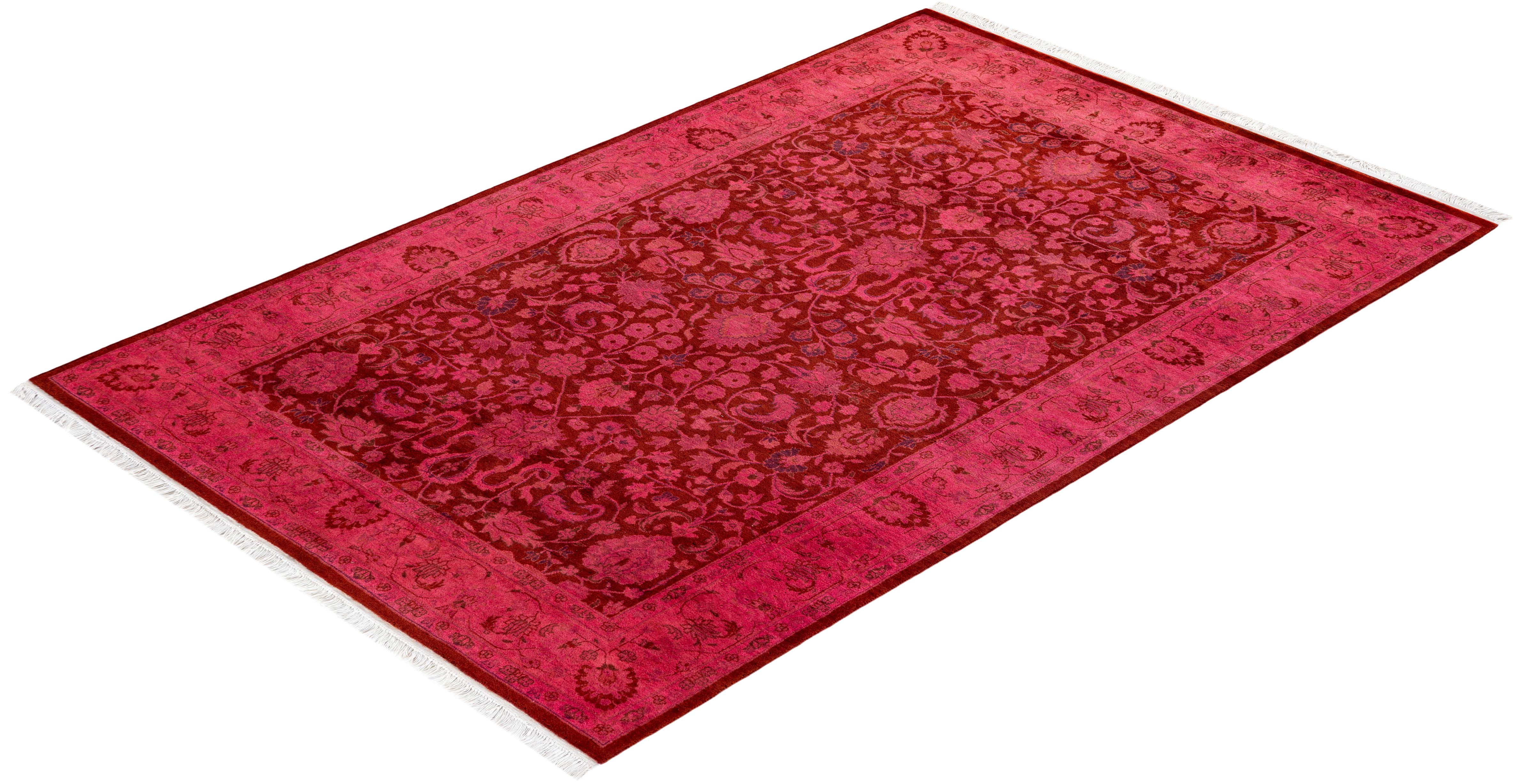 Tapis Contemporary en laine surteinte nouée à la main rose en vente 2