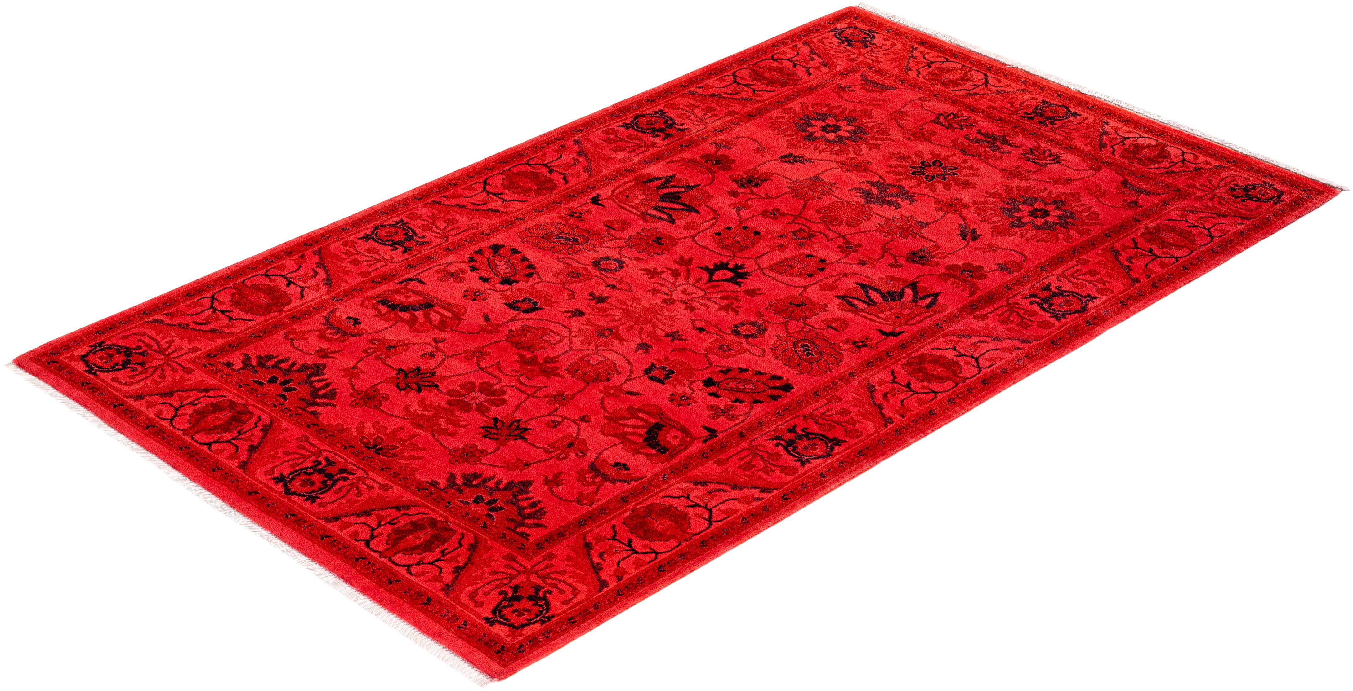 Contemporary Overdyed Hand Knotted Wool Pink Area Rugs (Tappeto rosa in lana) in vendita 2